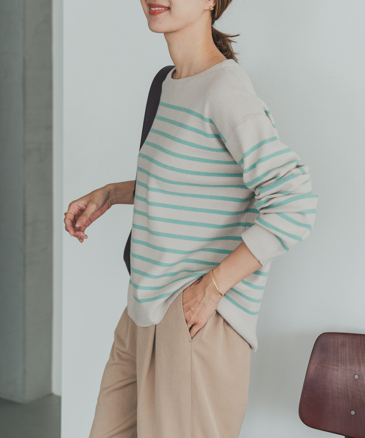 L.GRY×BLU