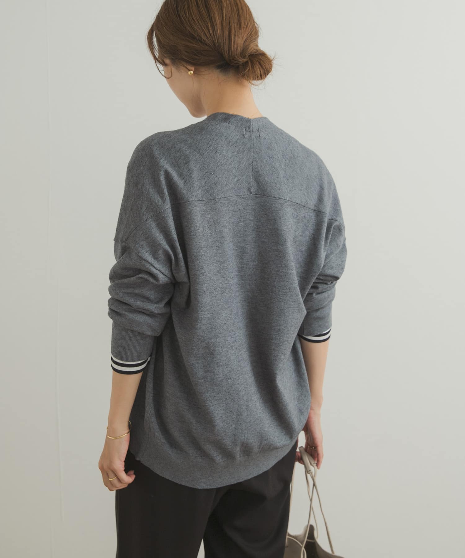 Vネックソフトニットカーディガン(M TOP BEG): トップス｜URBAN