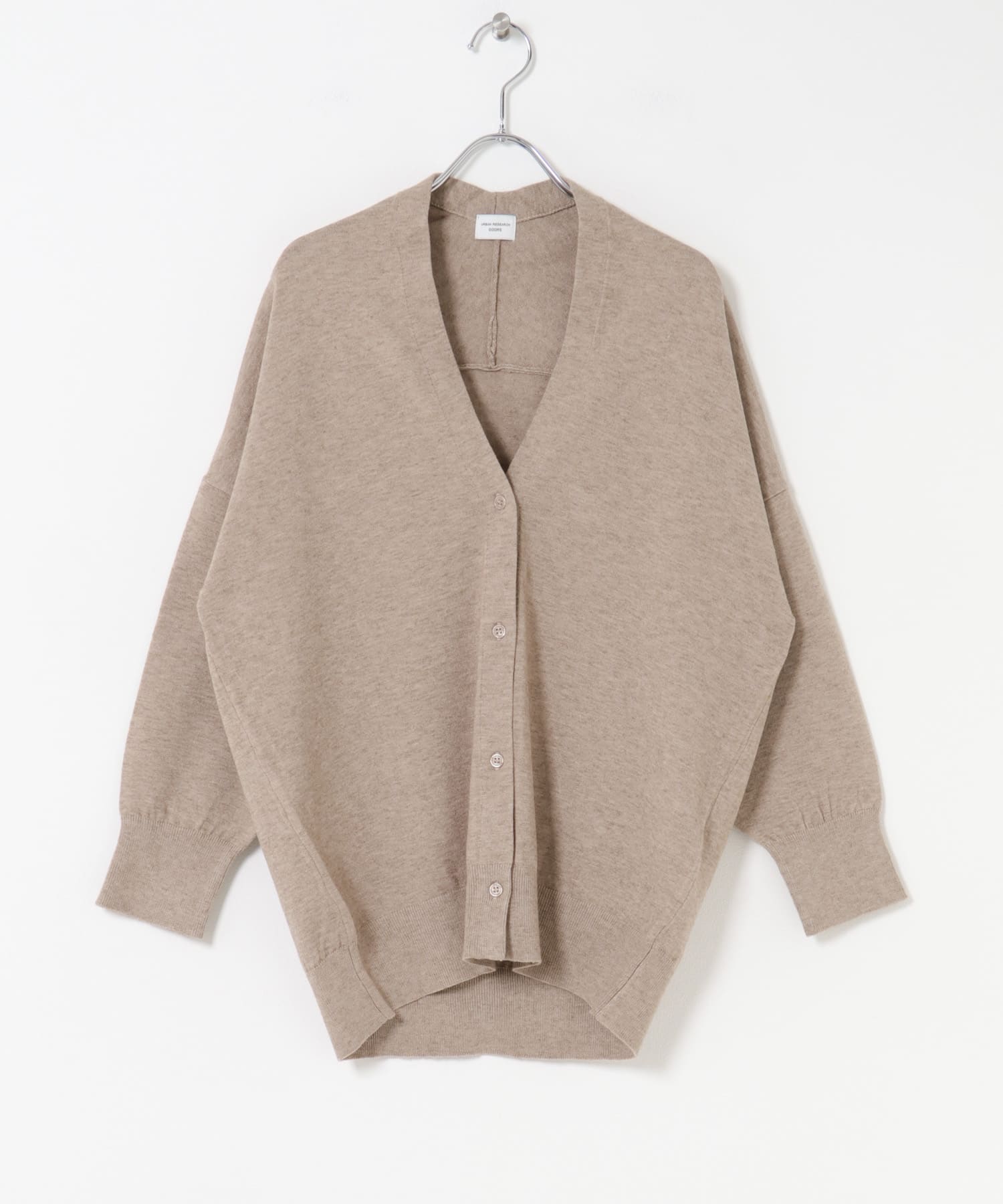 Vネックソフトニットカーディガン(M TOP BEG): トップス｜URBAN