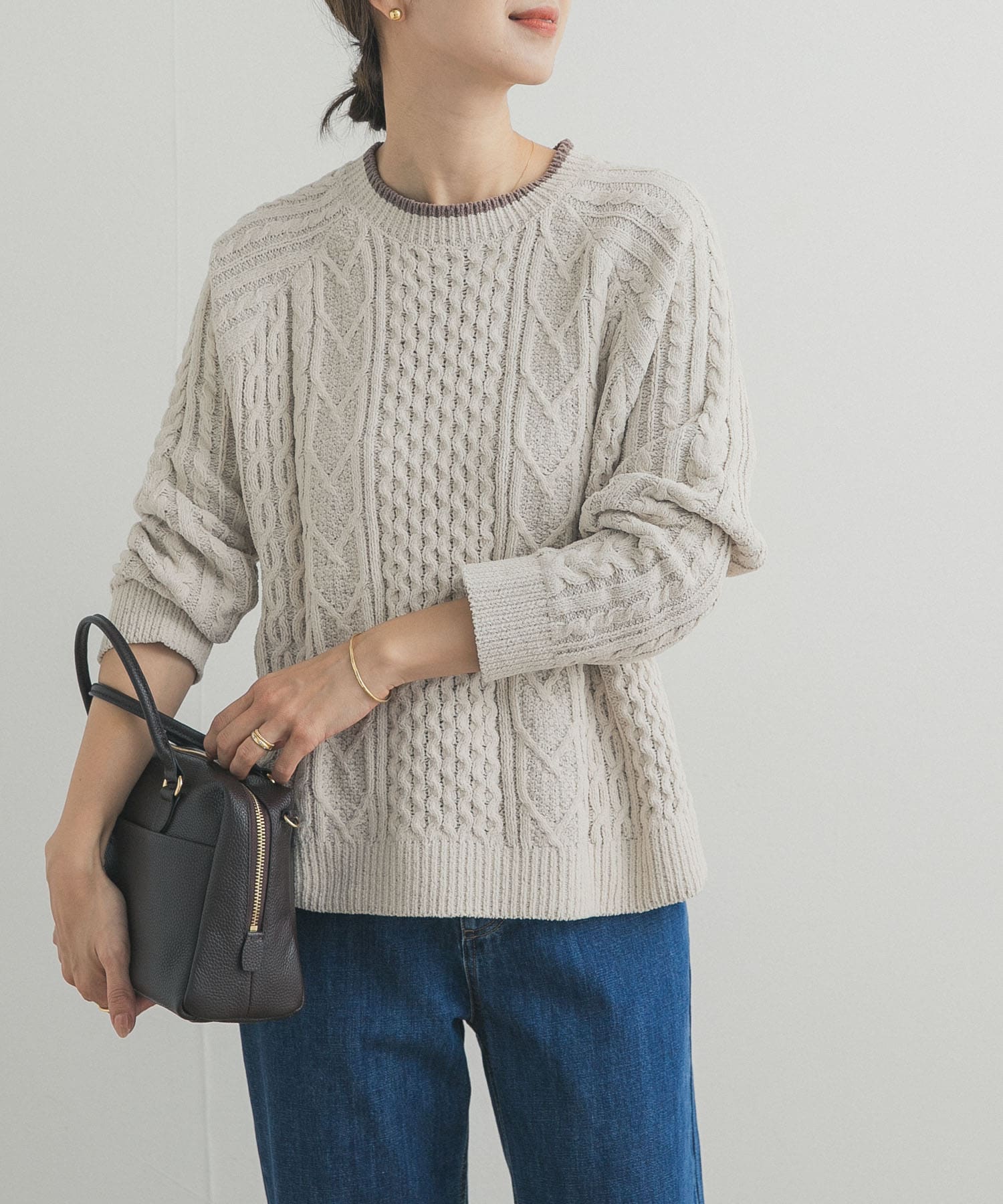 ラグランモールニット