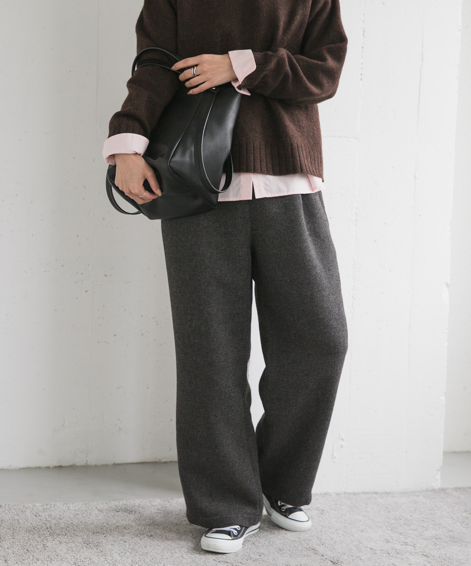 『仁村紗和さん着用』『UR TECH』完声/暖タックイージーパンツ