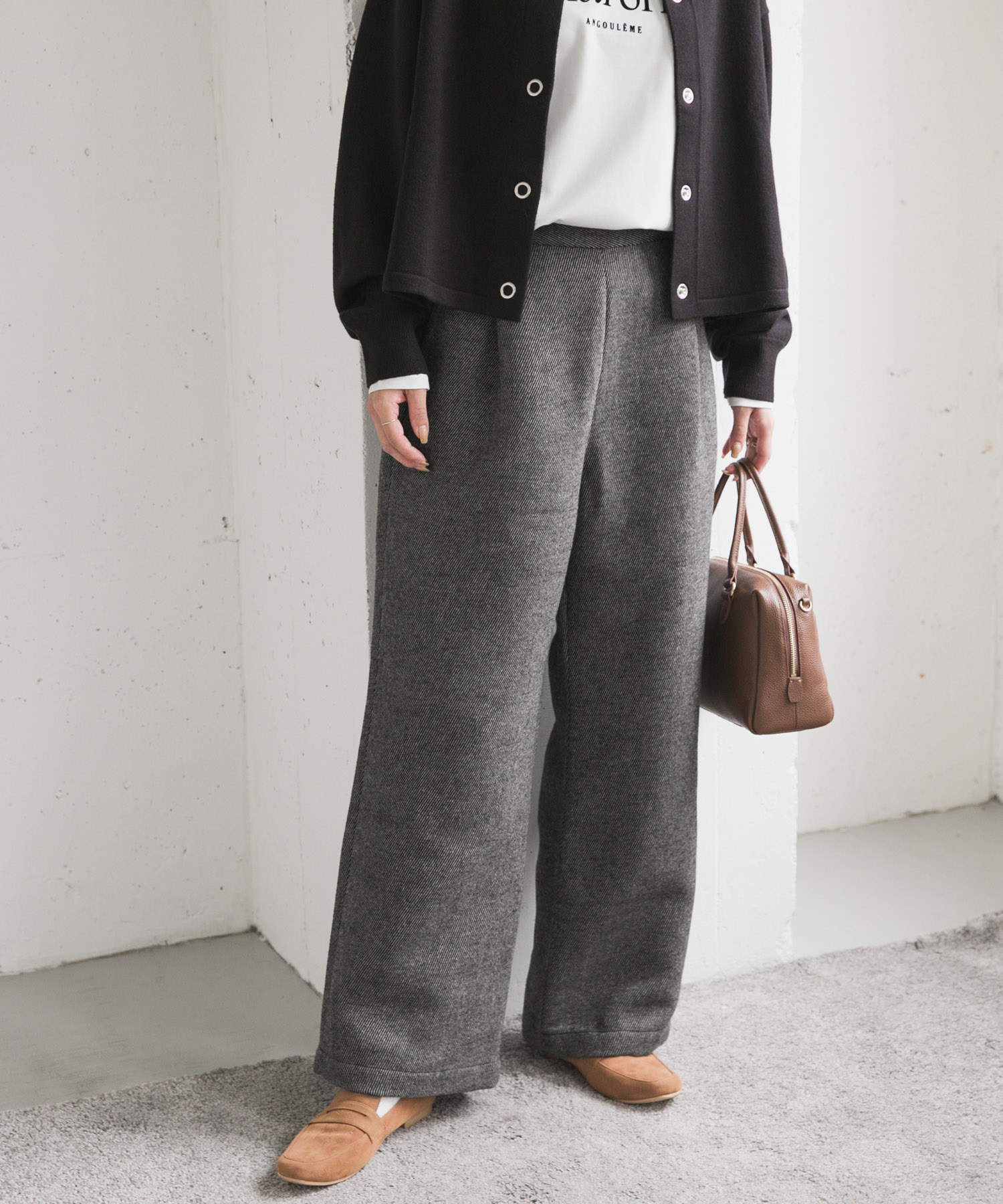 『仁村紗和さん着用』『UR TECH』完声/暖タックイージーパンツ