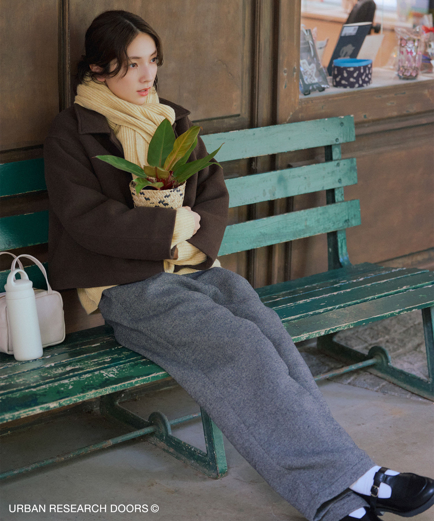 『仁村紗和さん着用』『UR TECH』完声/暖タックイージーパンツ