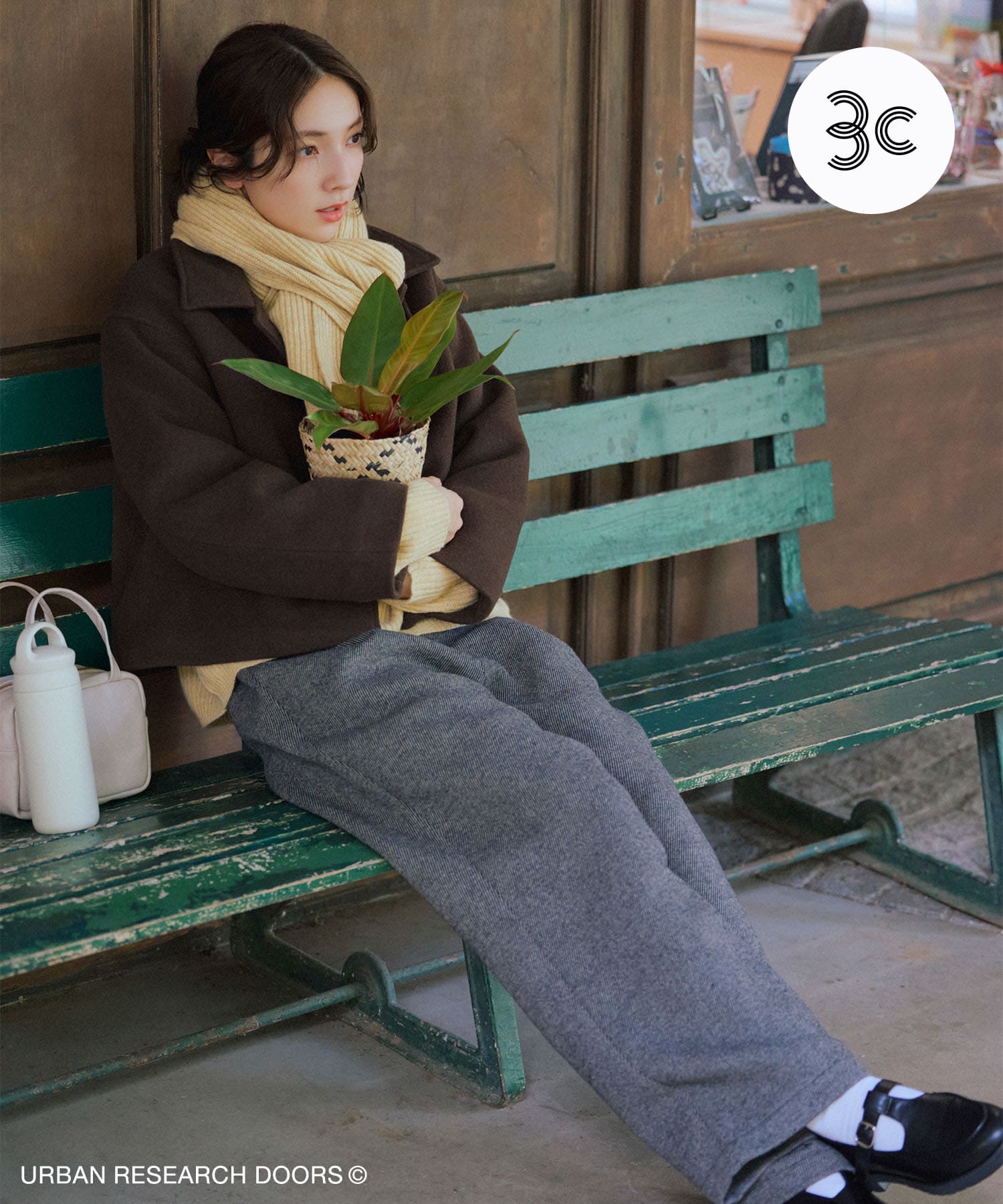 『仁村紗和さん着用』『UR TECH』完声/暖タックイージーパンツ