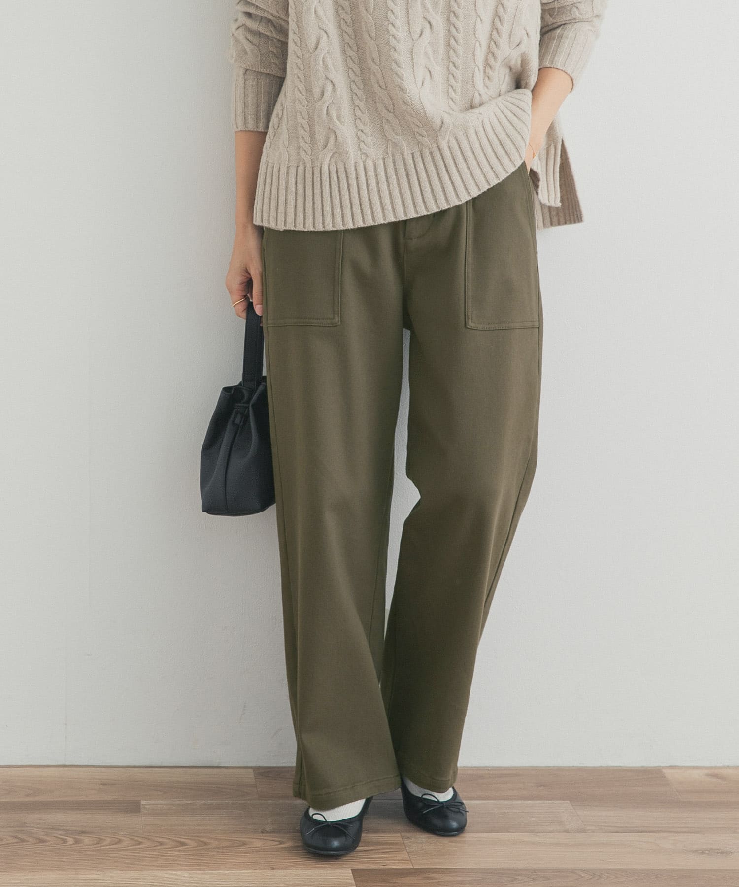 KHAKI