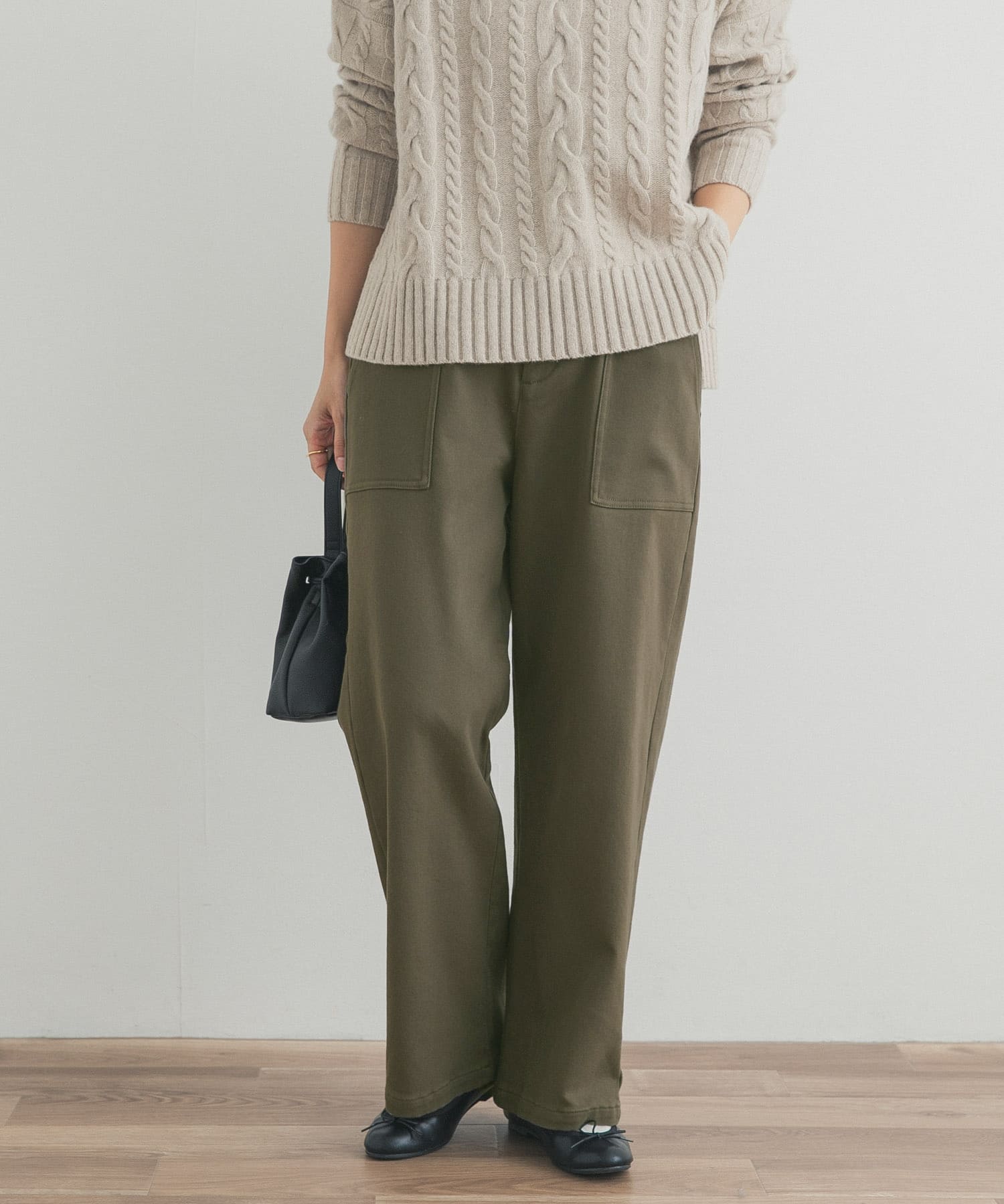 KHAKI
