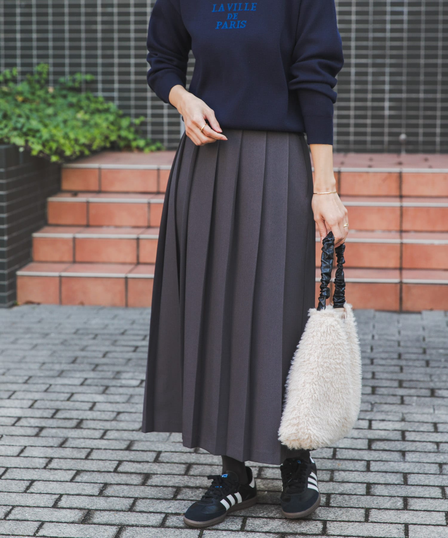 UR TECH SMOOTHLUXE』片ヒダプリーツスカート(M BLACK): スカート