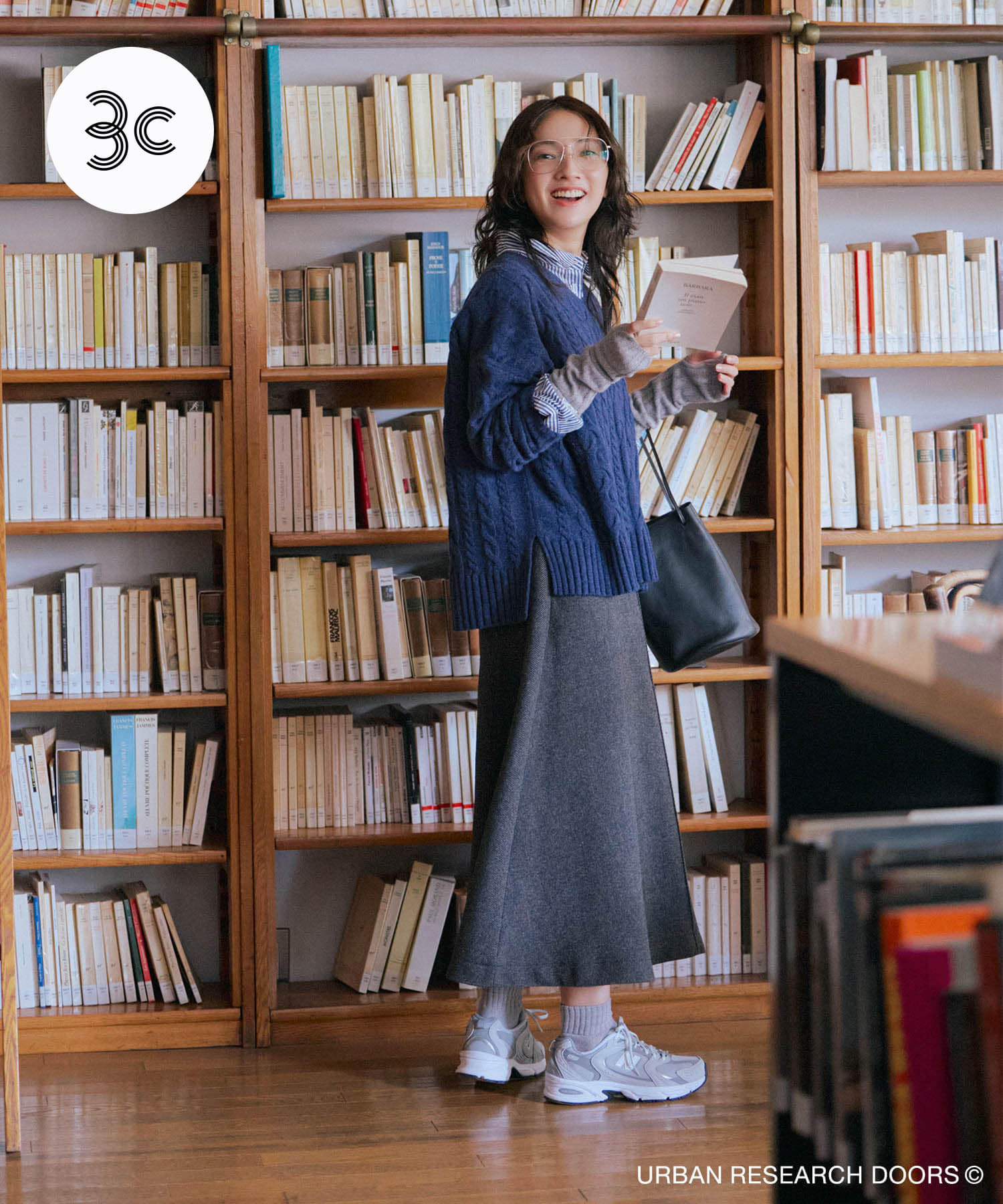 『仁村紗和さん着用』『UR TECH』完声/暖フレアスカート