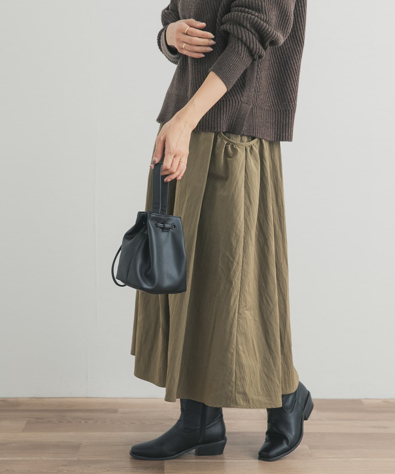 サイドポケットギャザースカート