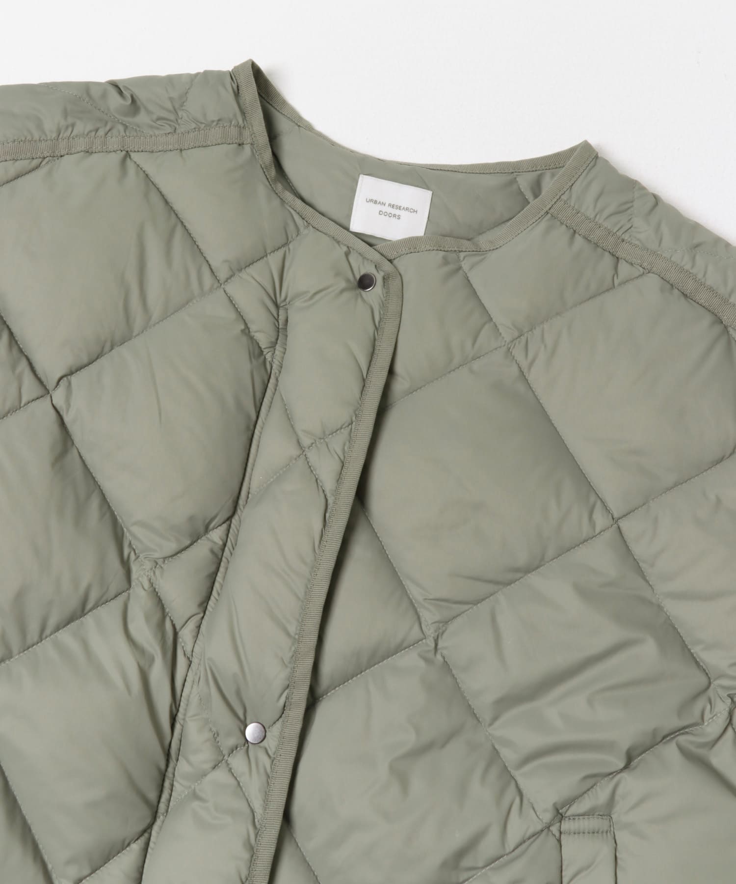 『一部WEB限定カラー』ライトダウンキルトショートブルゾン KHAKI M