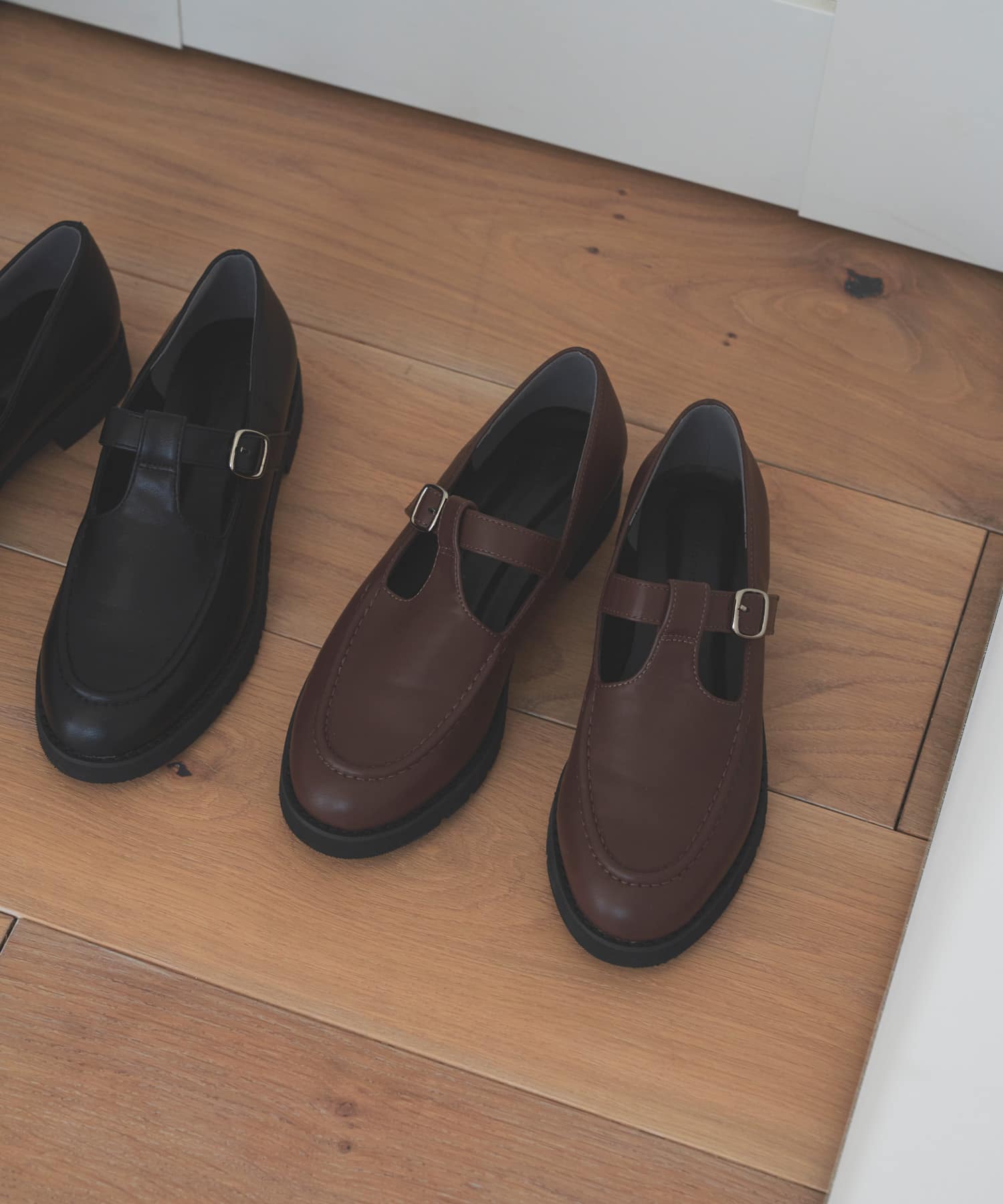 Tストラップローファー BROWN 36