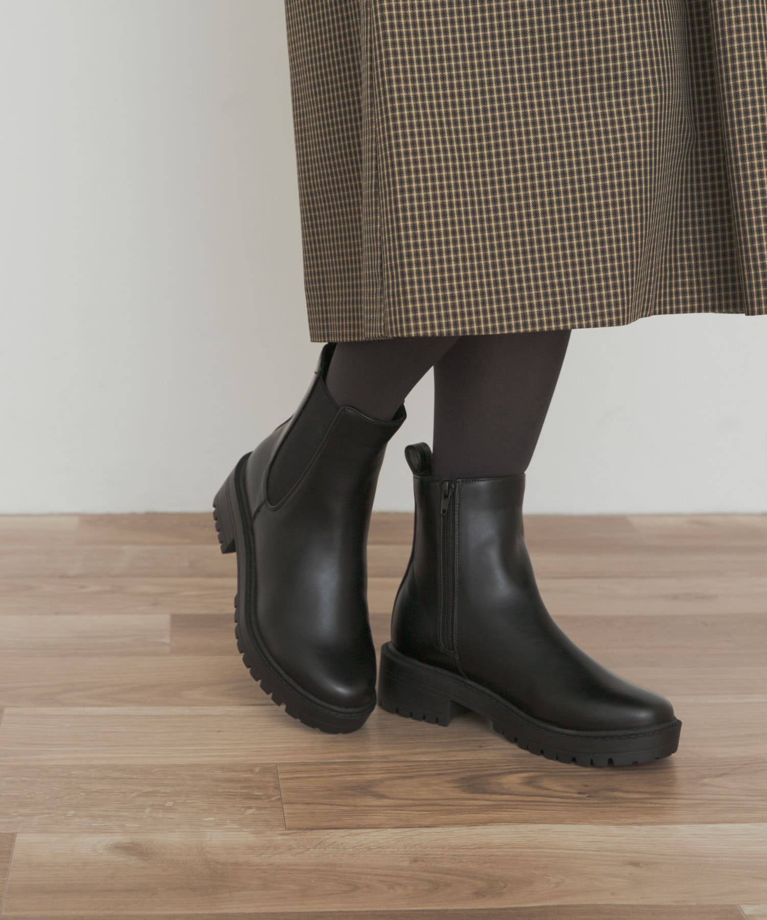 『晴雨兼用』トラックソールブーツ BLACK 36