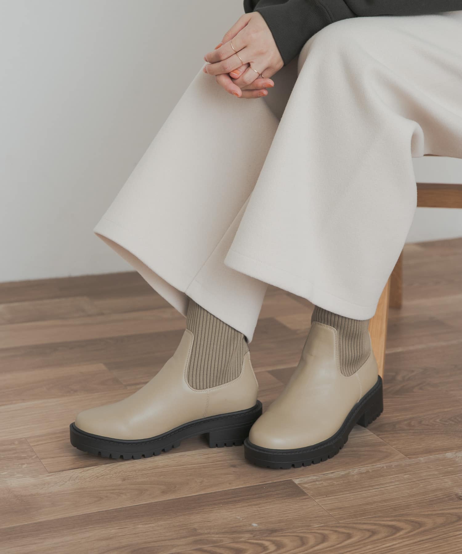 kzmさま用※正規品UGG ニットブーツ グレー ニット ブーツ UGG（アグ