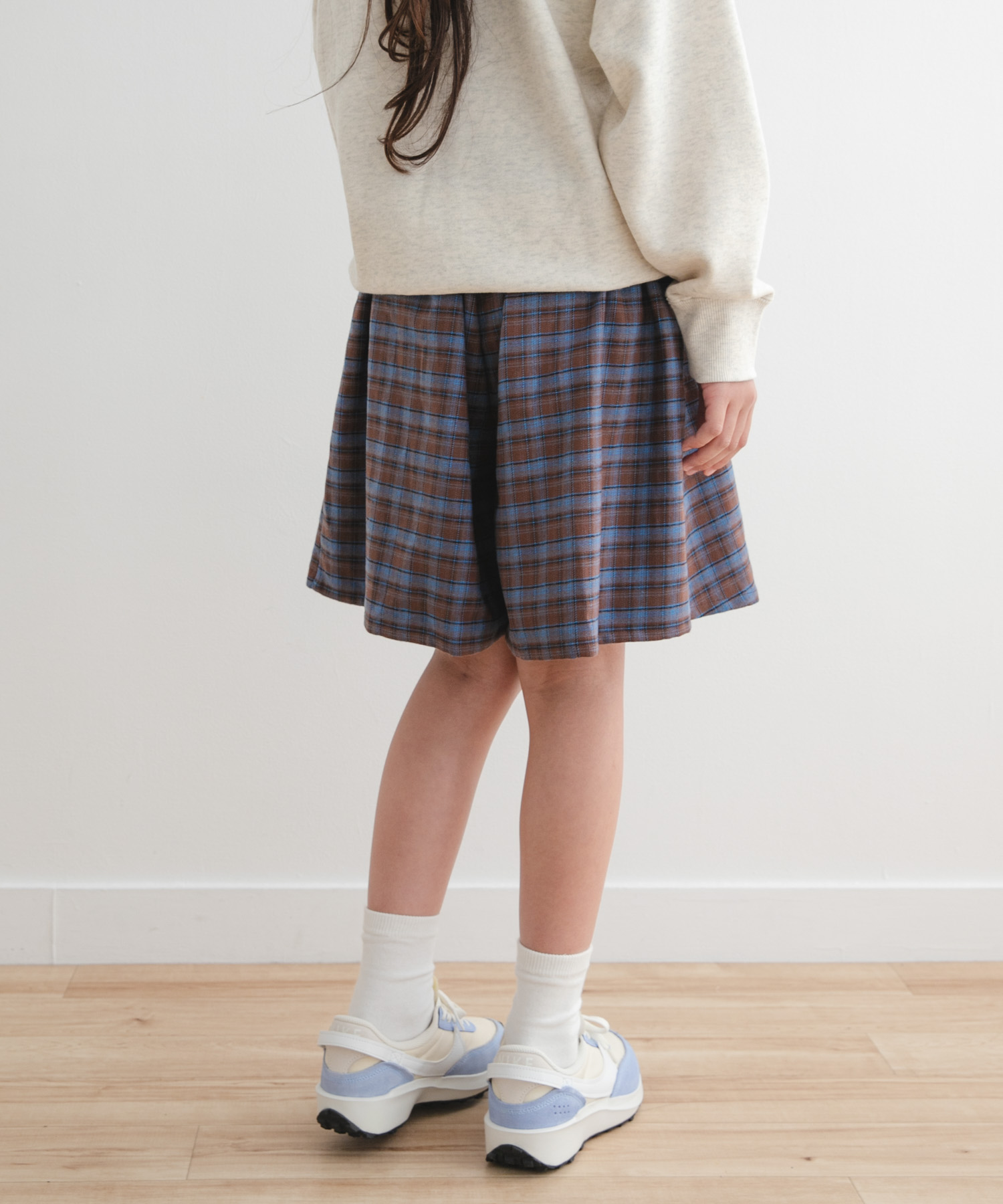 身長：145㎝　サイズ：150