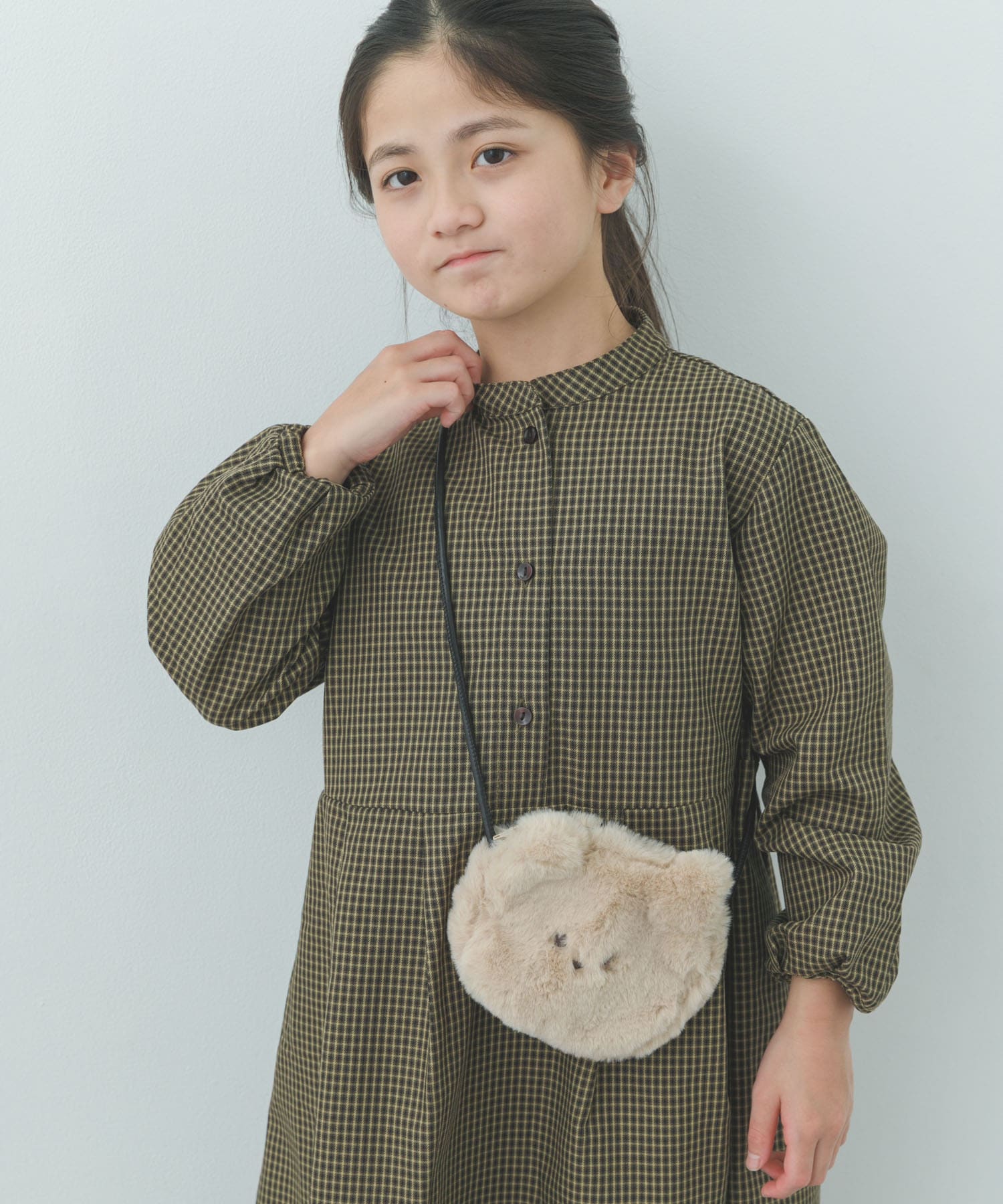 L.BEIGE