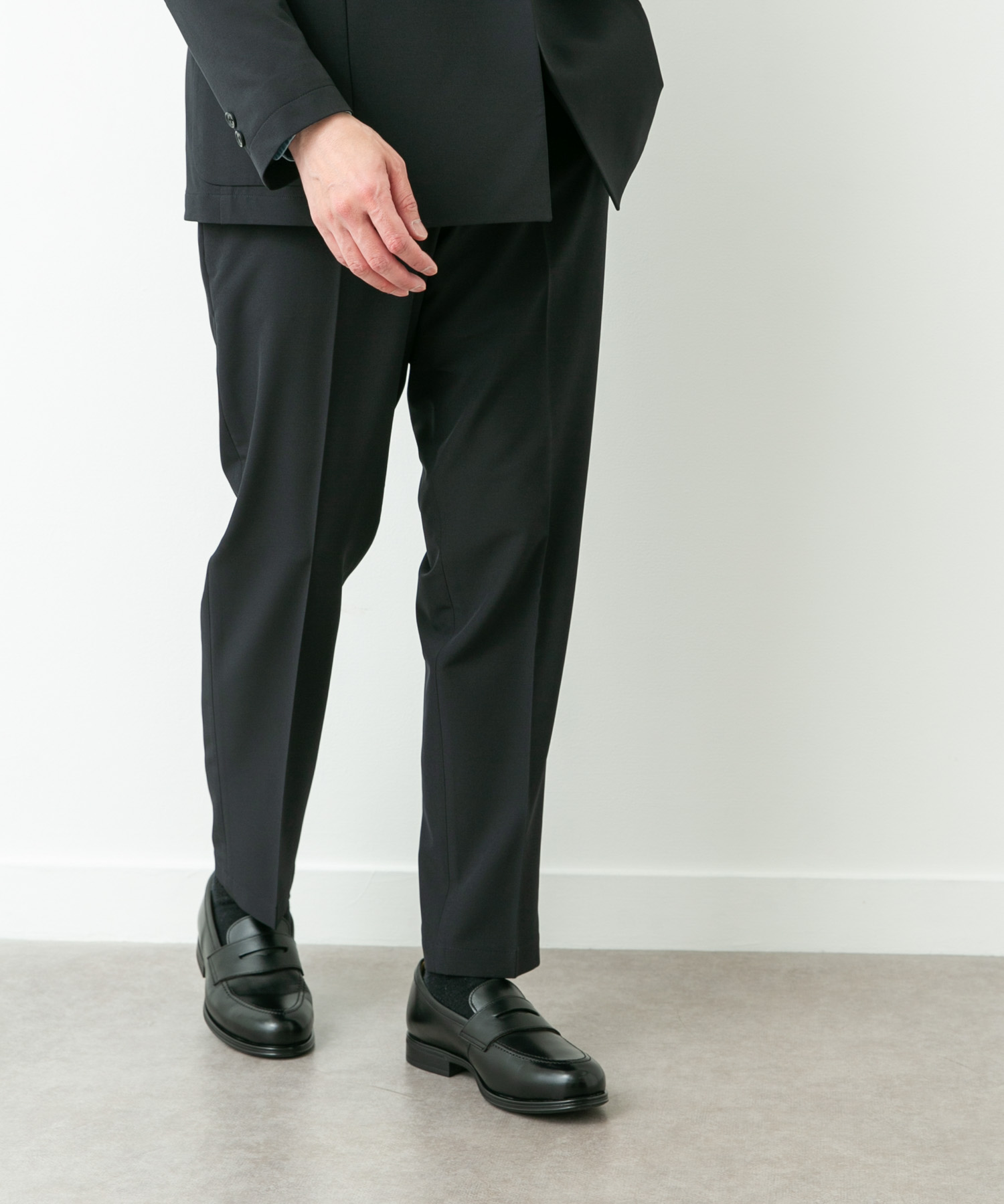 LIFE STYLE TAILOR　4WAYストレッチコンフォータブルパンツ