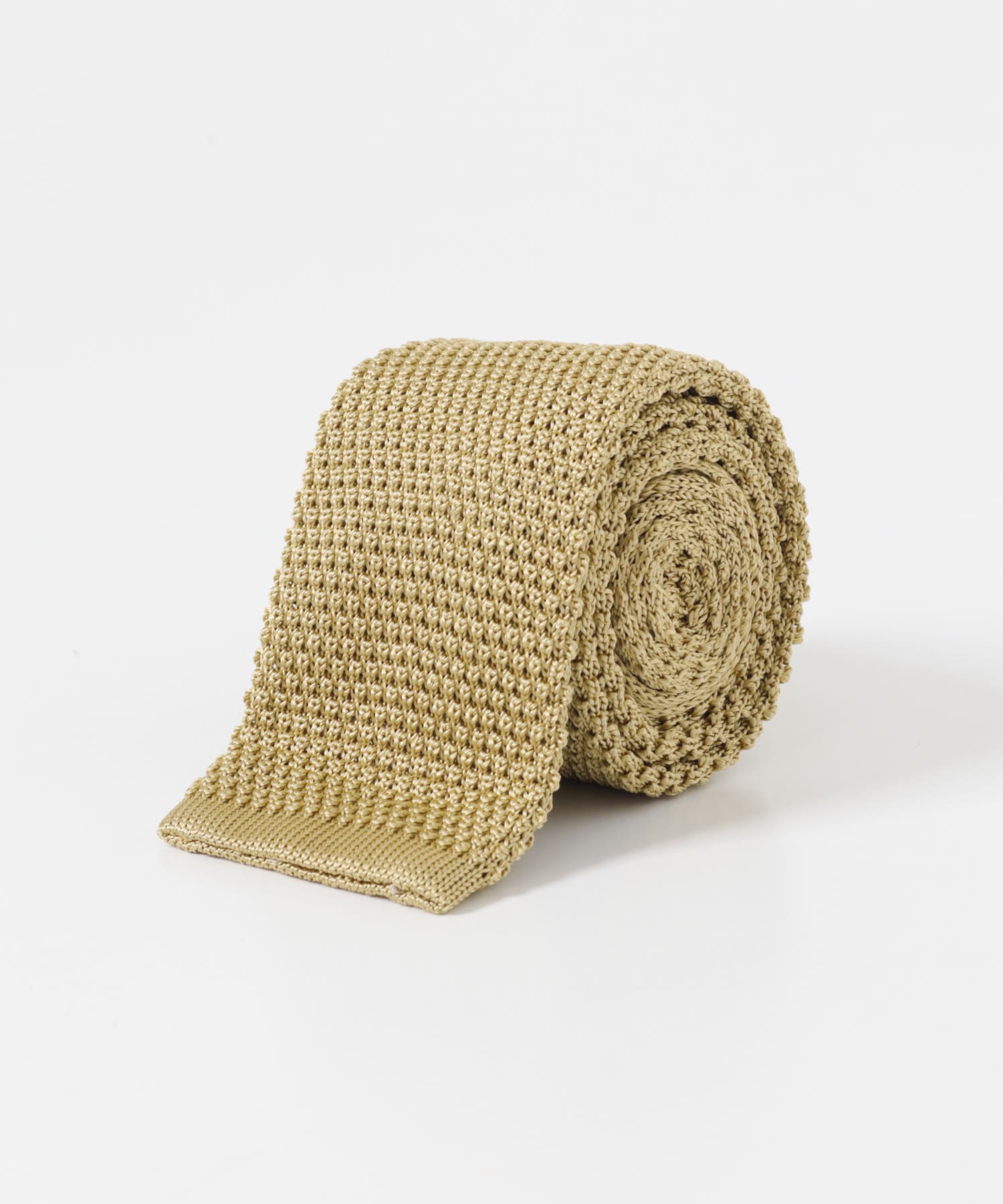 04BEIGE