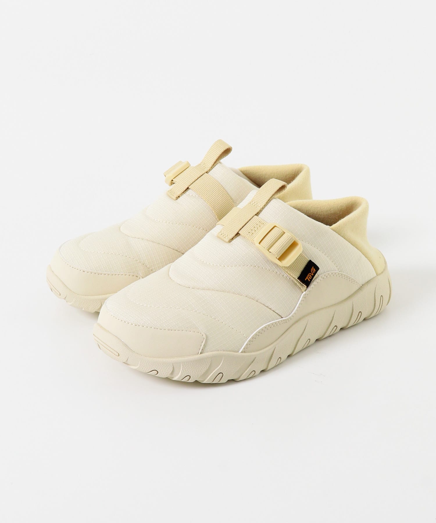 Teva　REEMBER CAMP