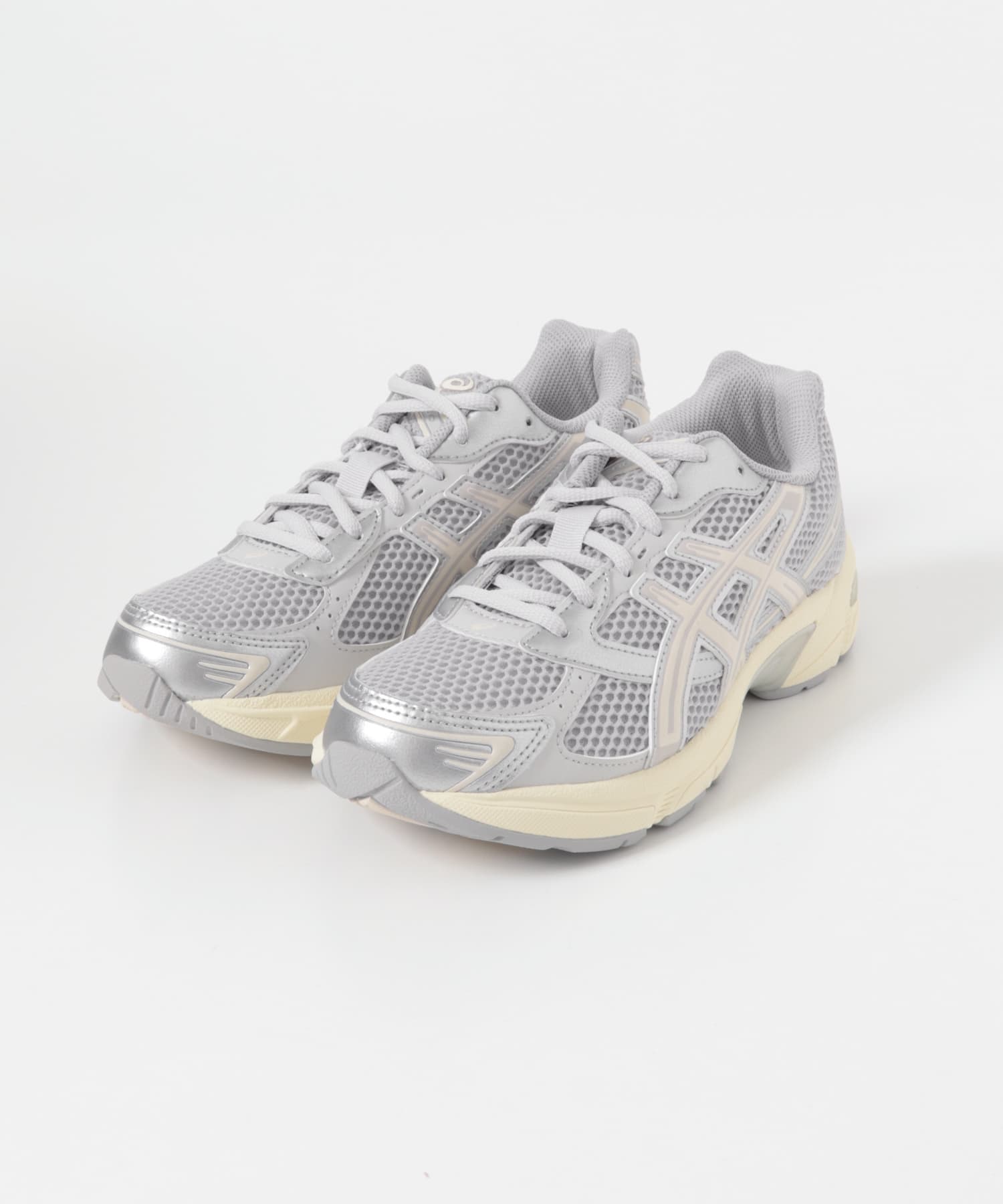 CLOUD GREY