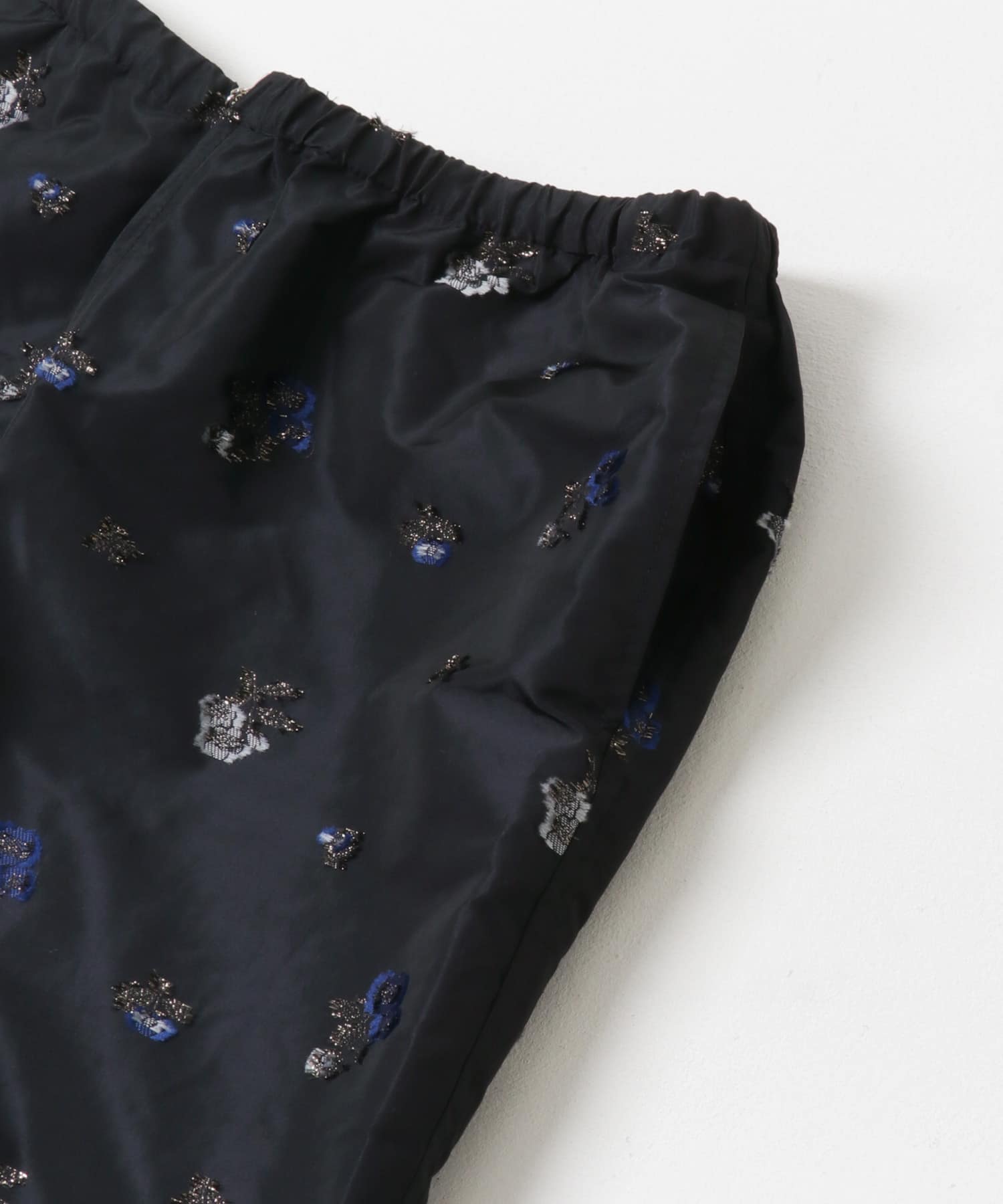 tiit tokyo　floral jacquard skirt navy 36