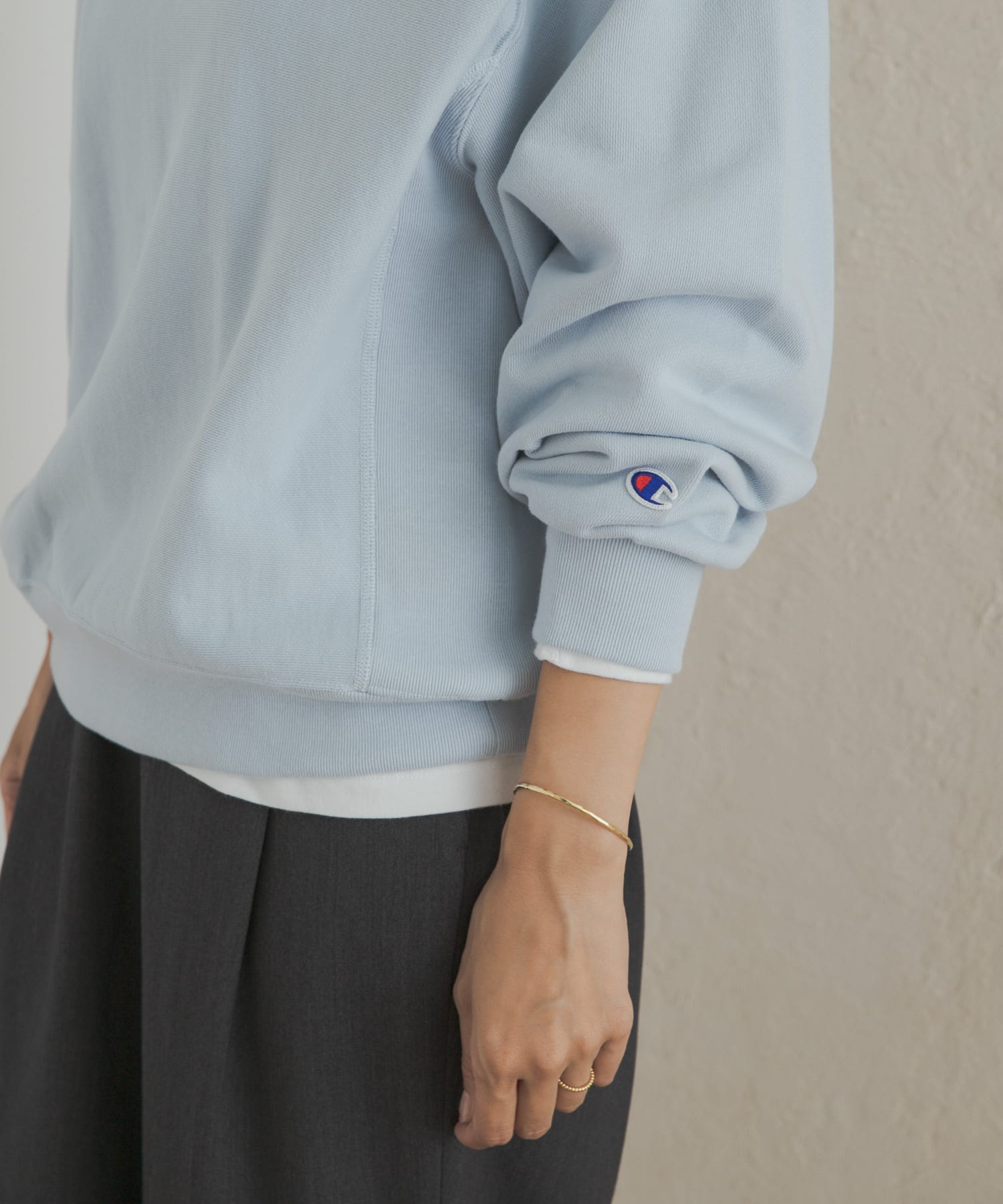 LIGHT BLUE