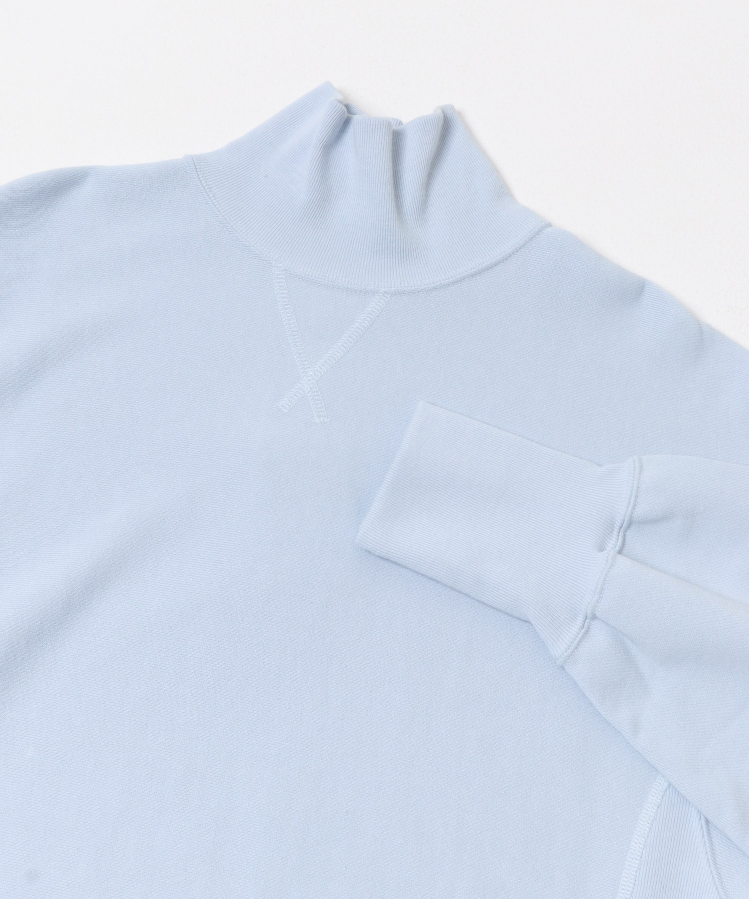 LIGHT BLUE