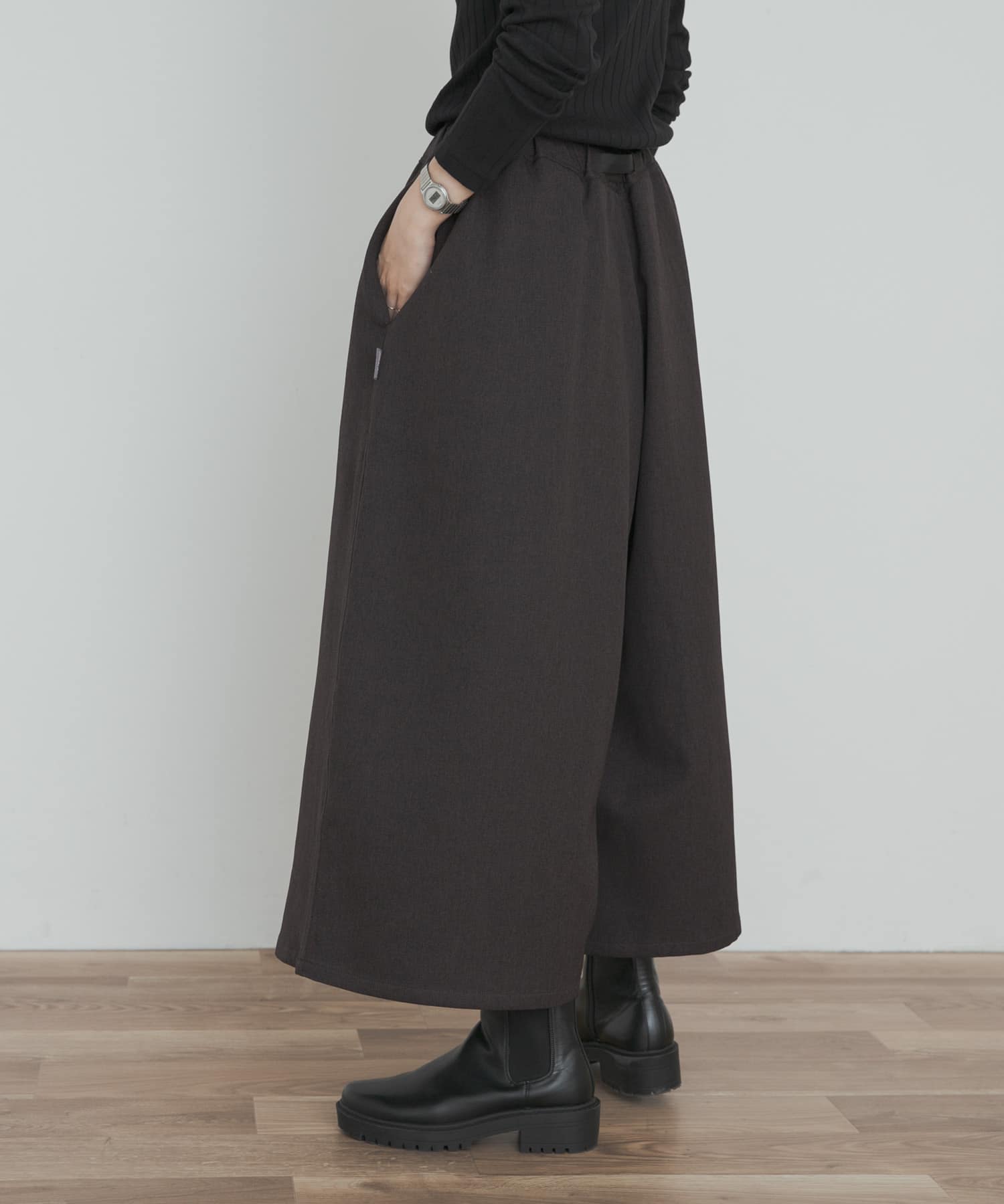 『別注』Gramicci　ONETUCK WOOLLIKE PANTS BROWN one