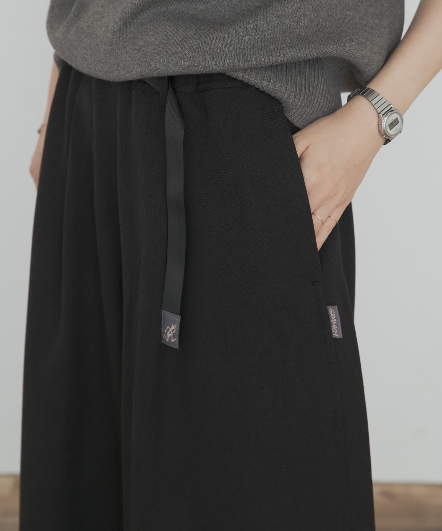 『別注』Gramicci　ONETUCK WOOLLIKE PANTS BLACK one