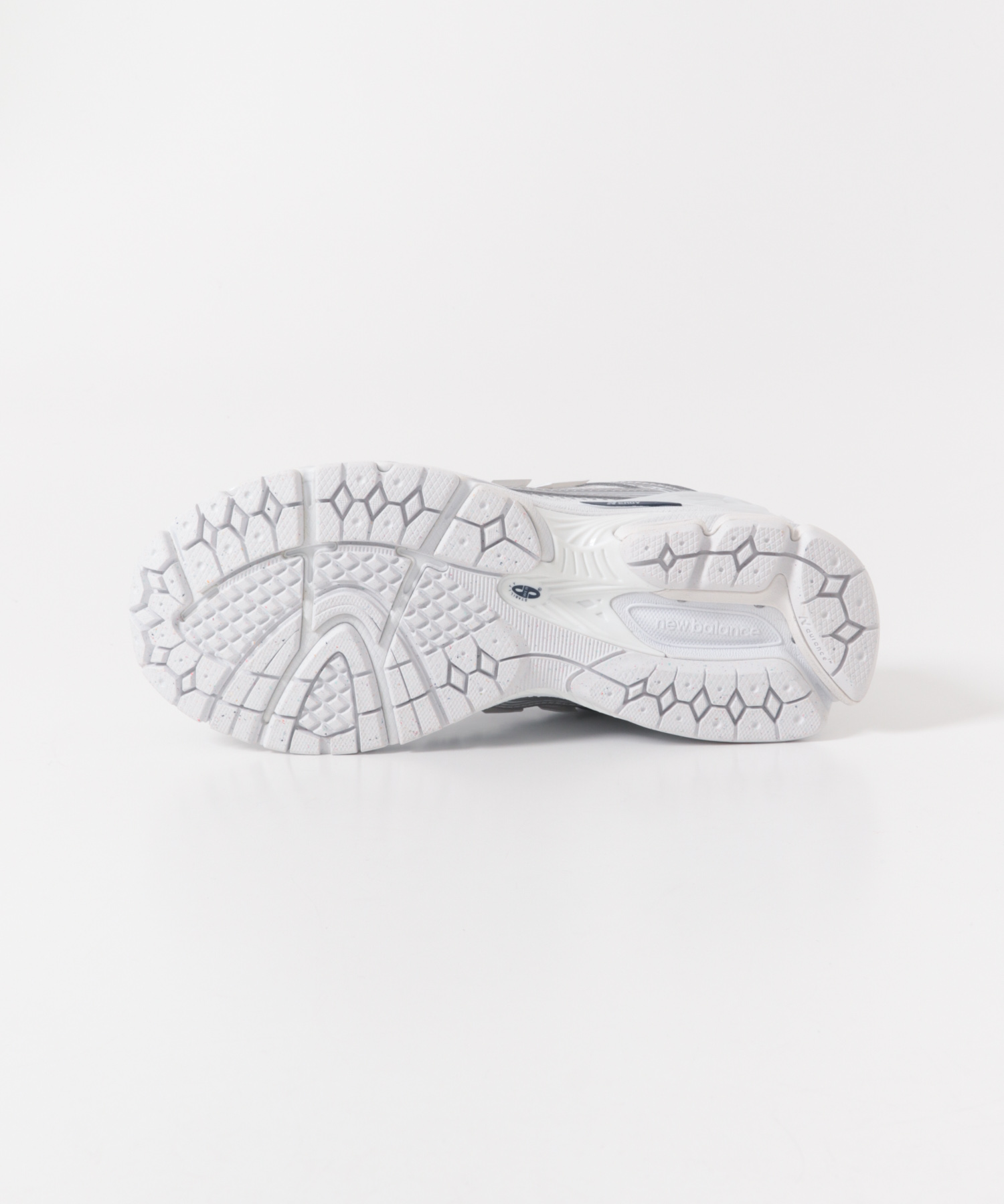WHITE/NAVY