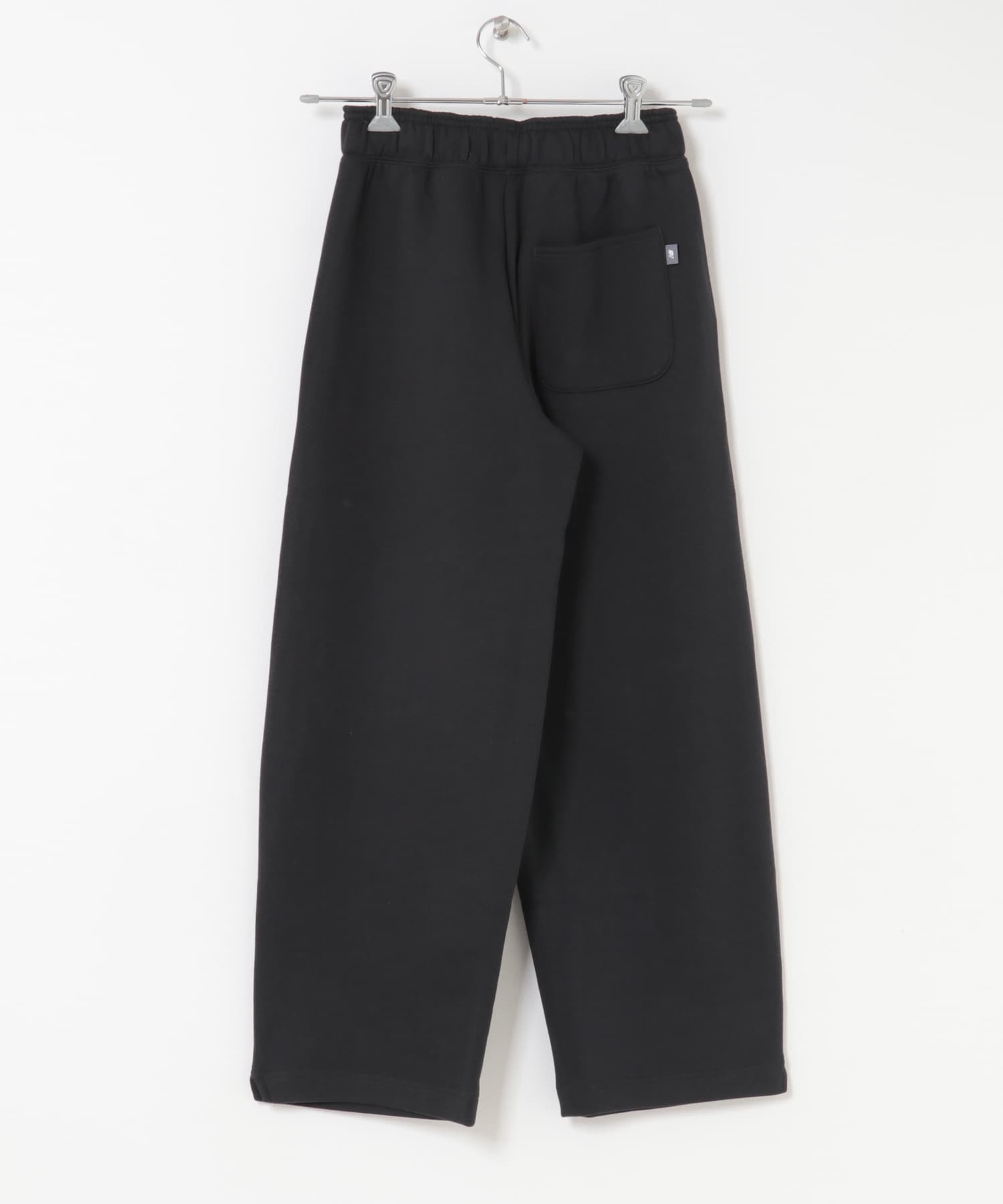 NEW BALANCE　フリースバレルレッグパンツ BK S