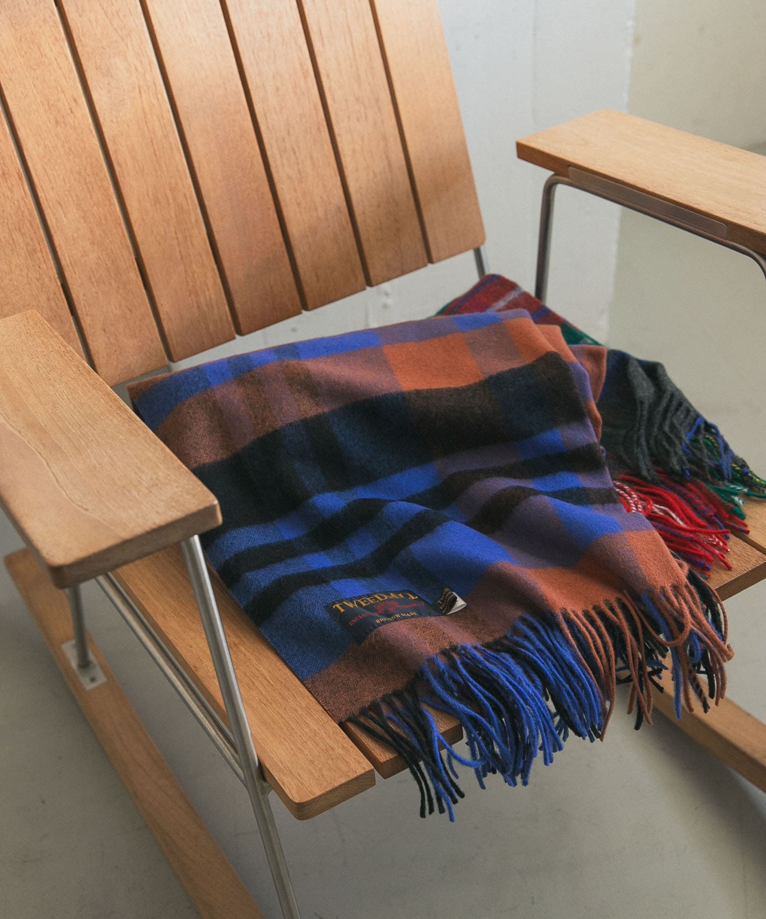 一部別注カラー』TWEED MILL Lambswool Stole(Free Scone CHK