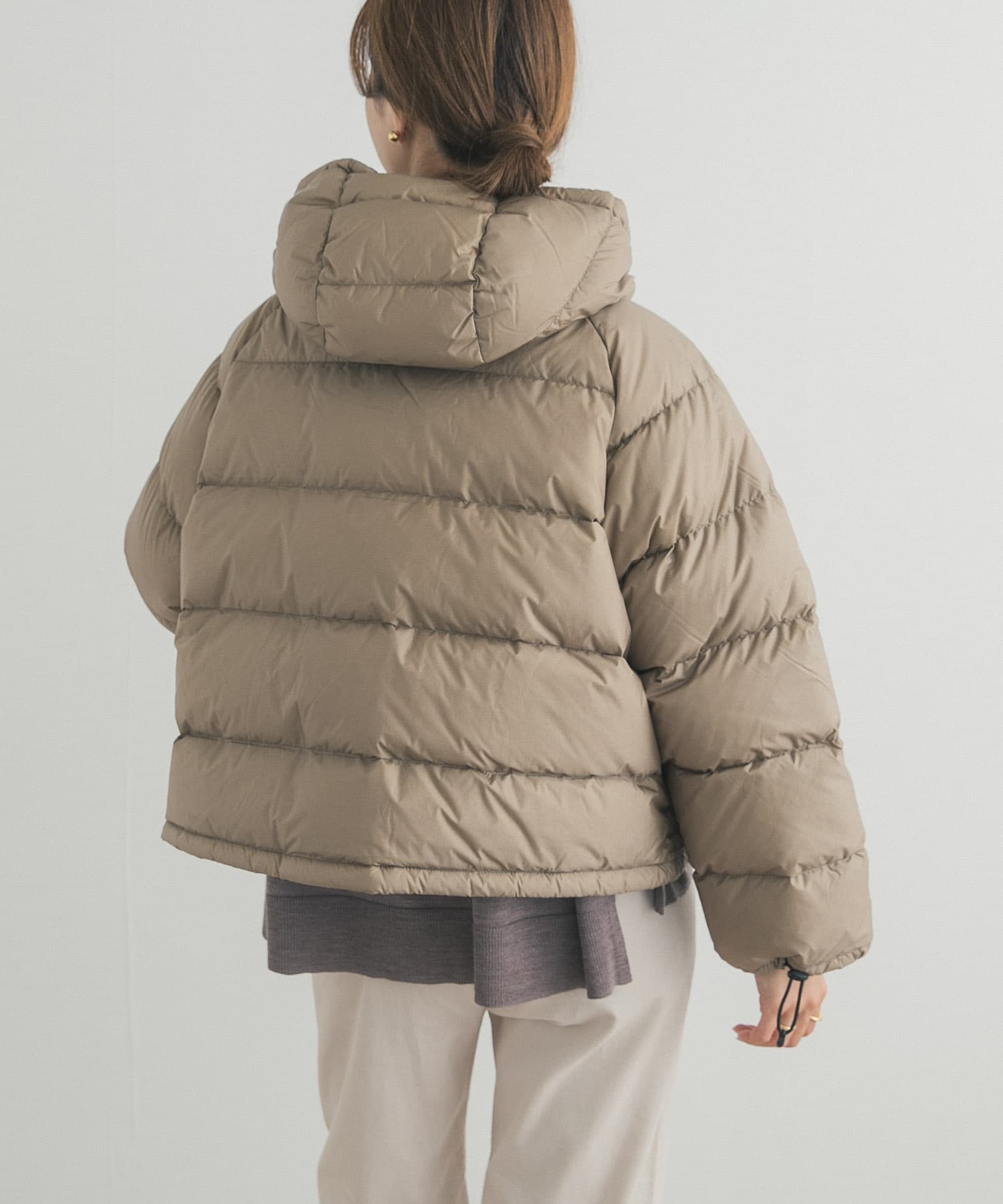 LT.BEIGE
