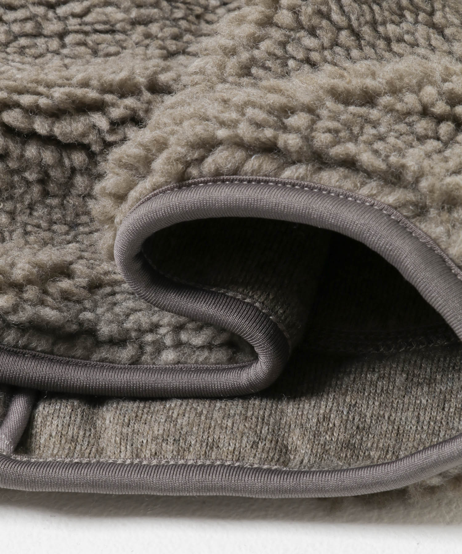 DK.BEIGE