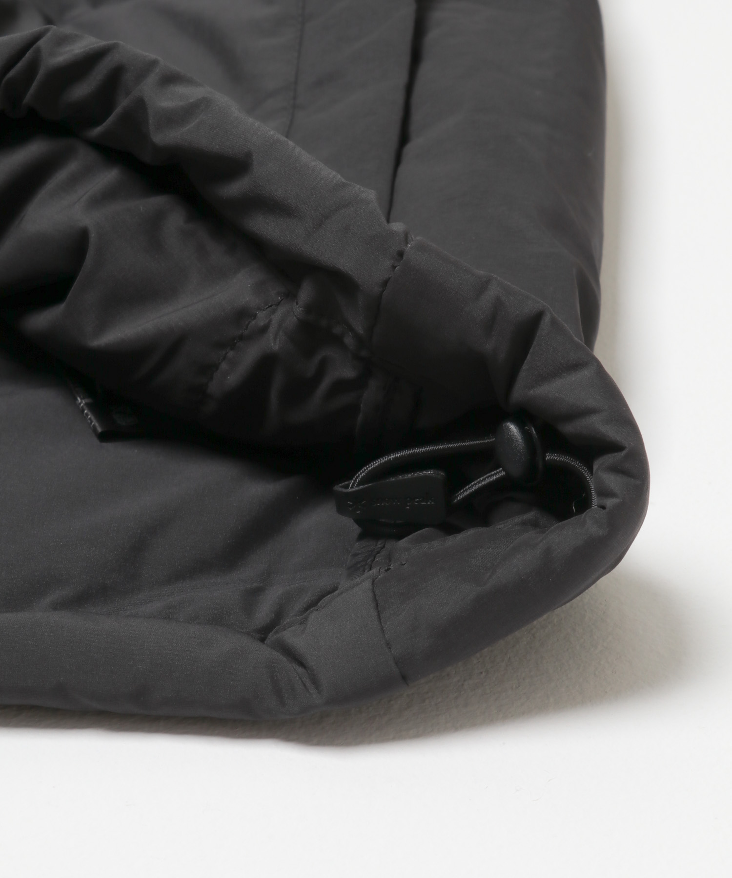Snow Peak Apparel　Seamless Quilted Down  pullover BLACK 1