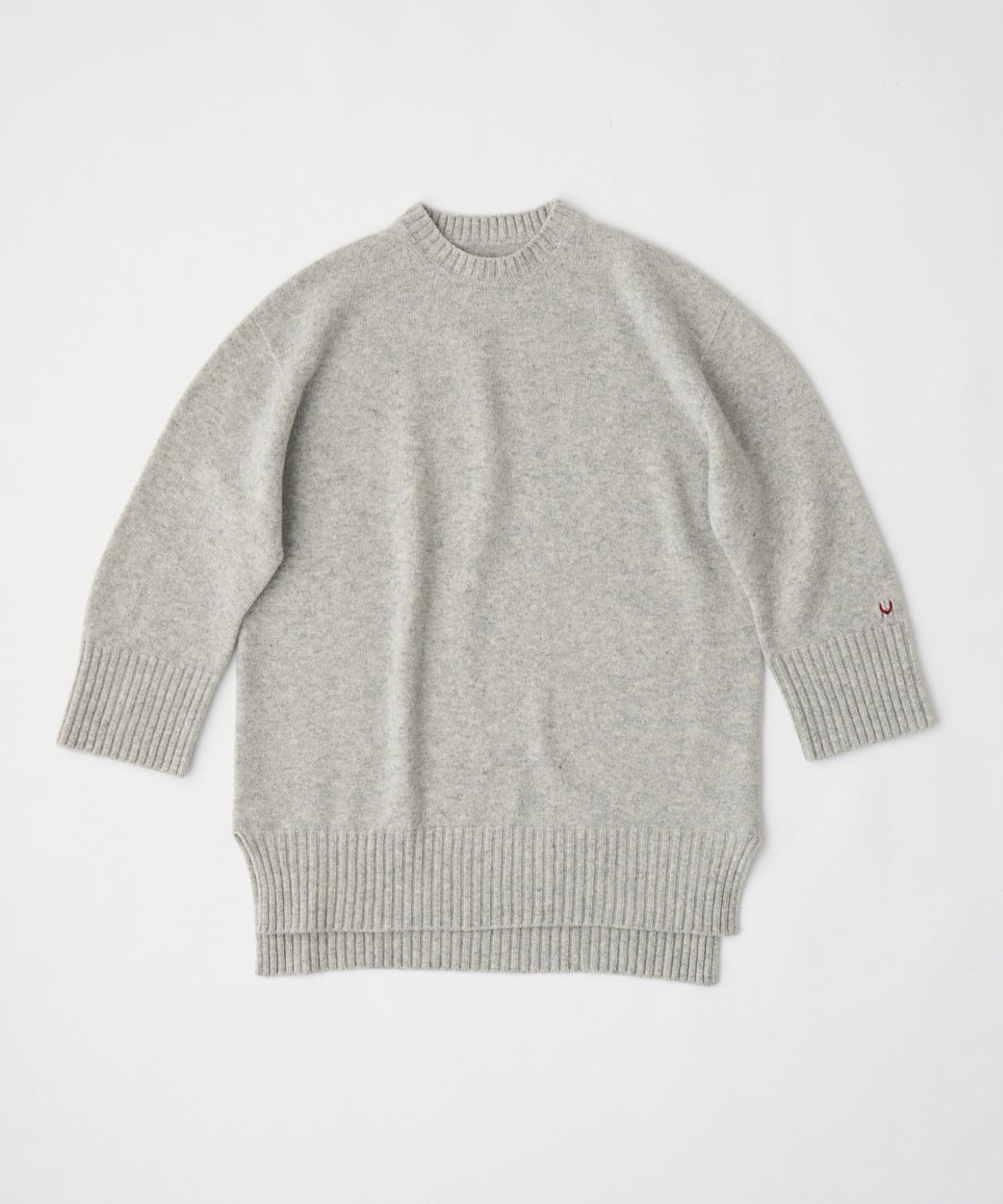 unfil　fine lambs wool pullover