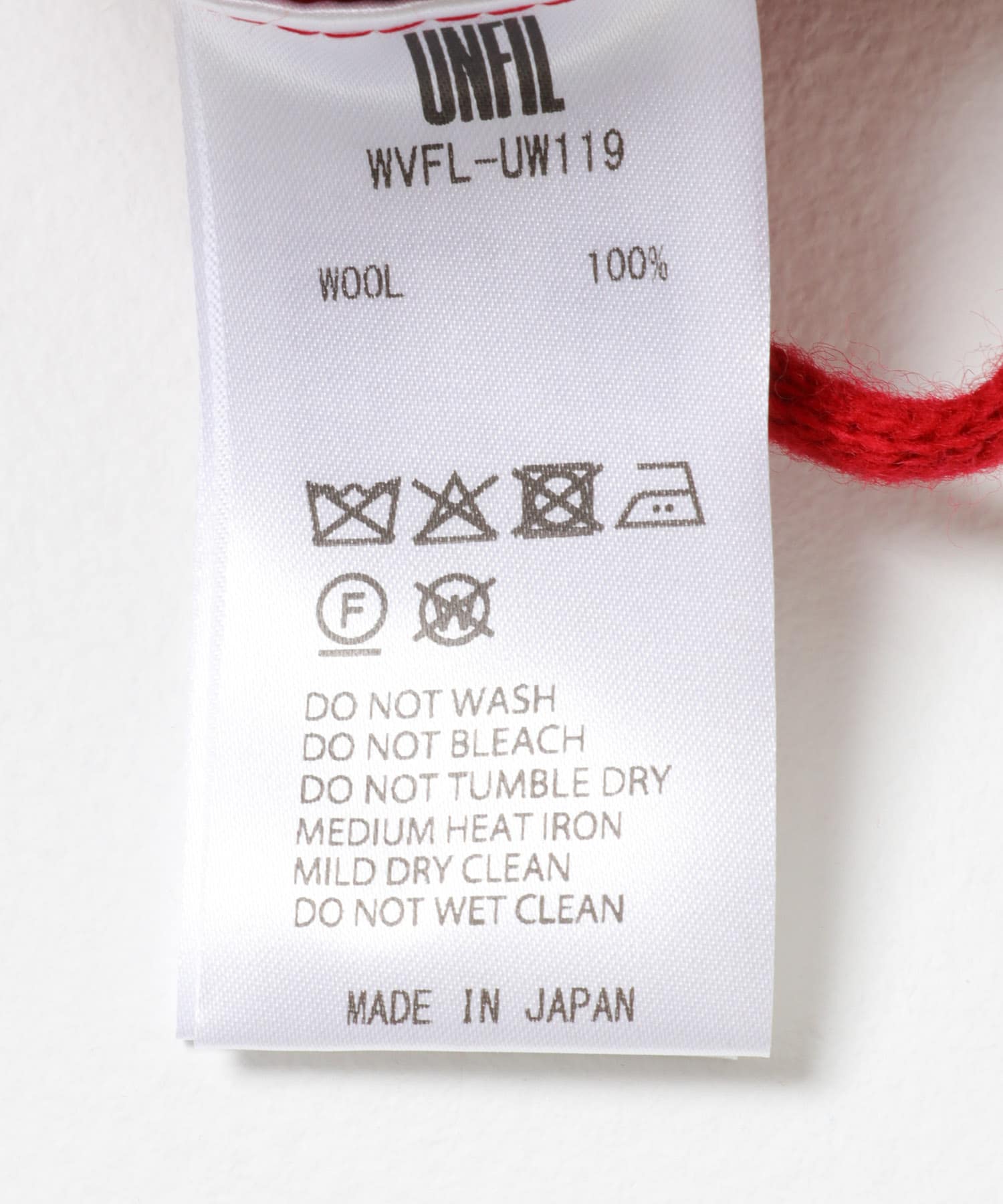 unfil　fine lambs wool pants red 1