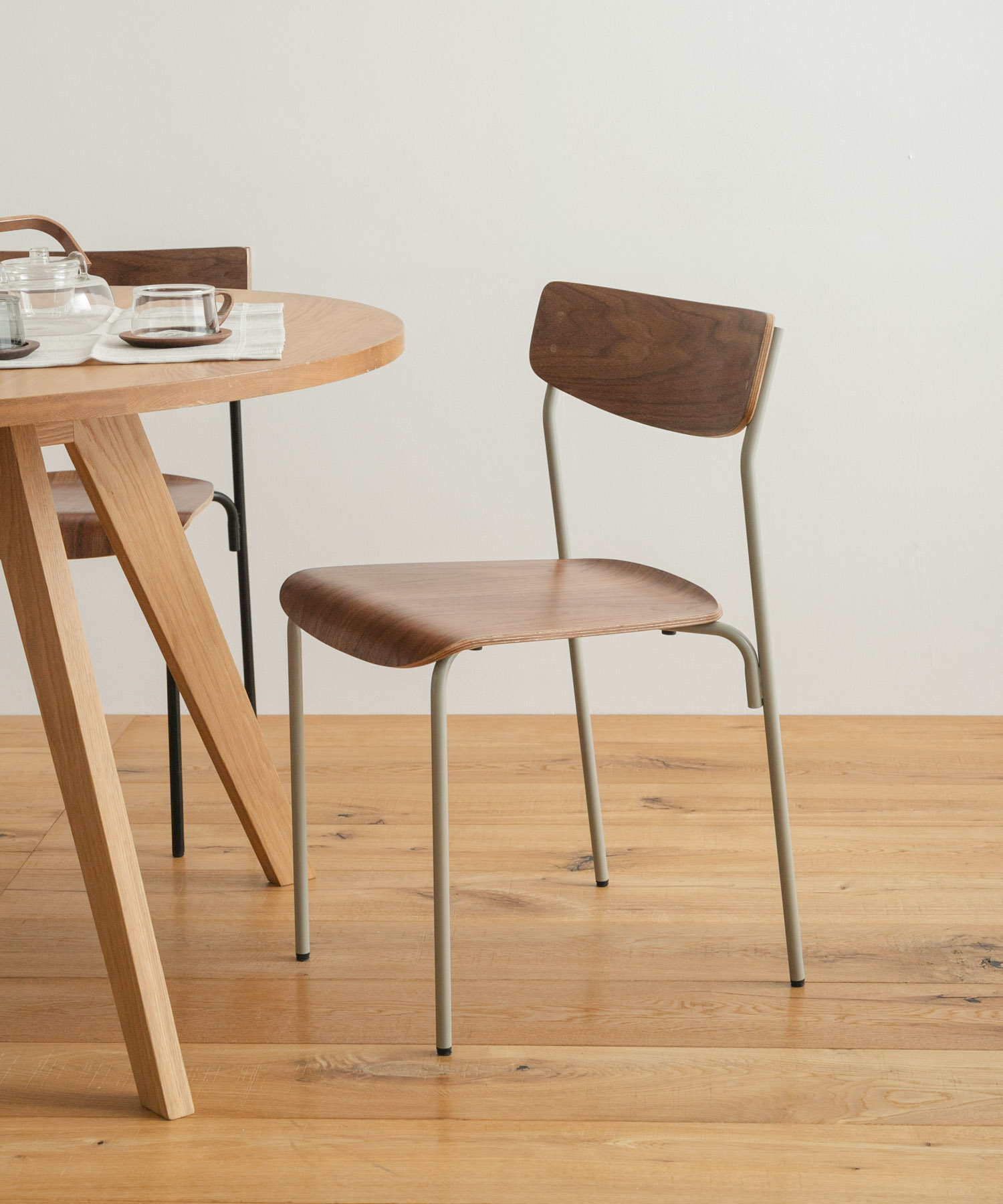 graf　Tsumi Chair walnut×grey