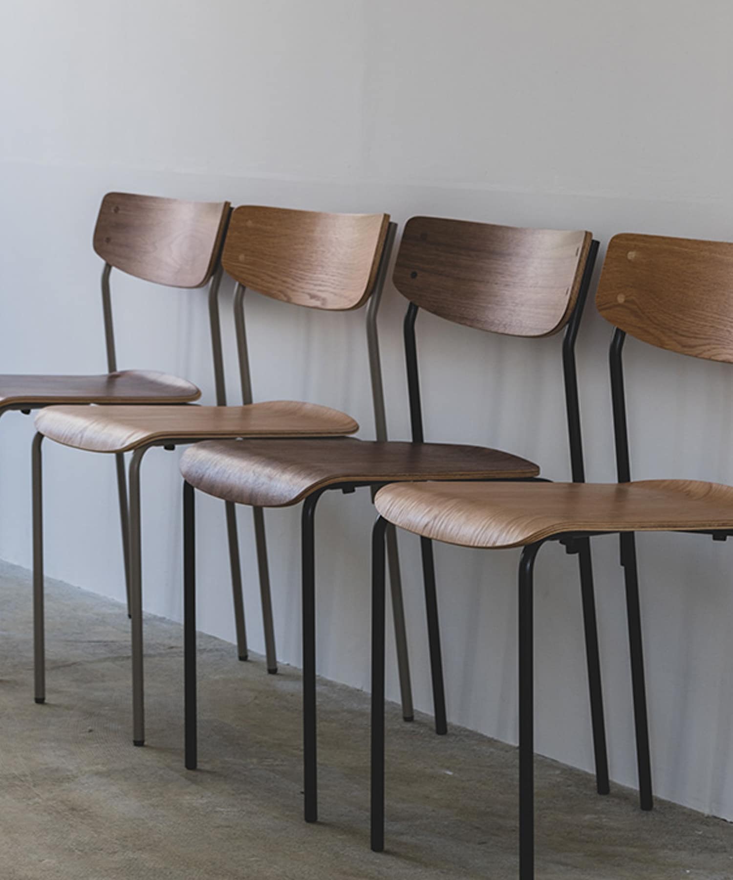 graf　Tsumi Chair walnut×black