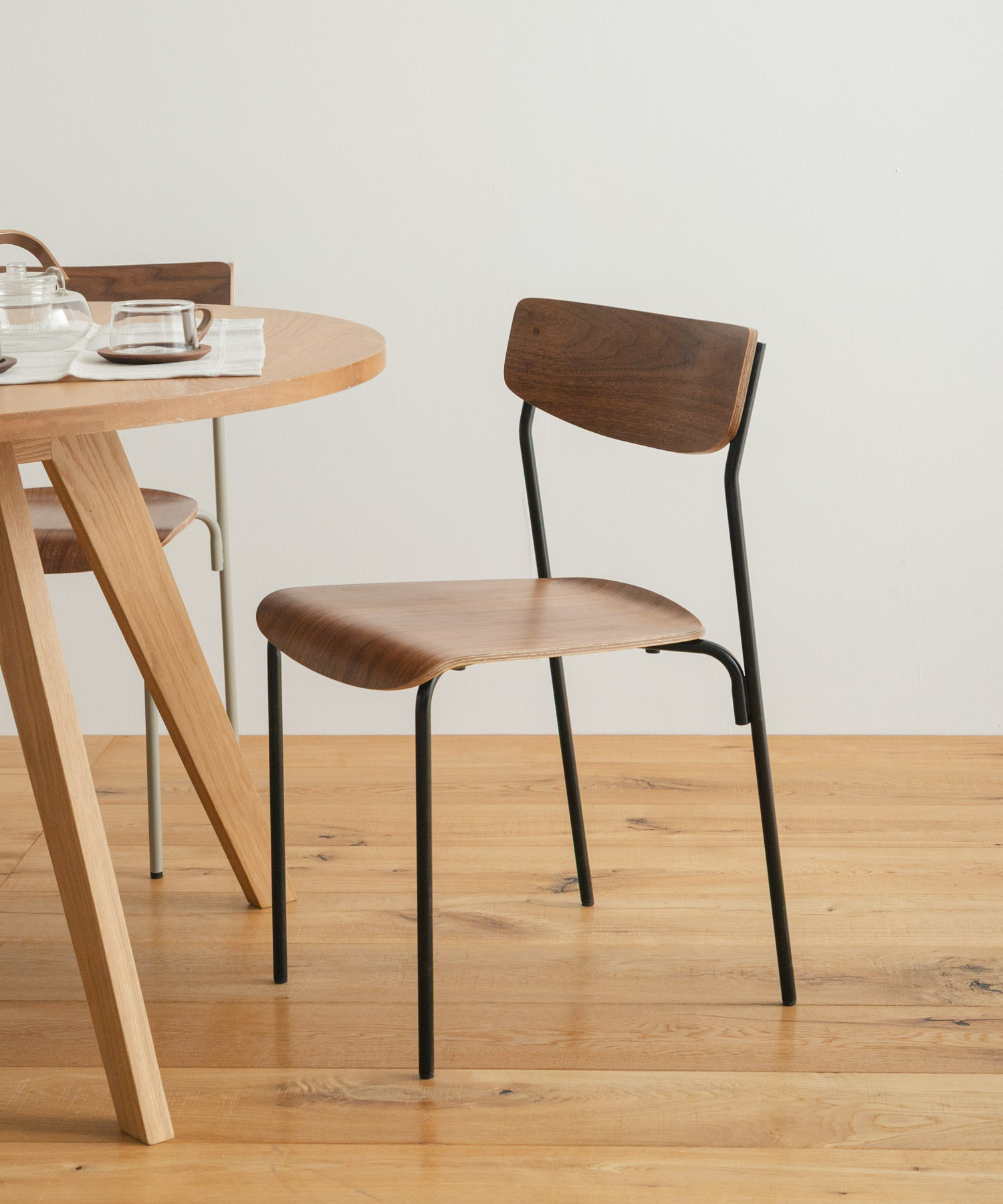 graf　Tsumi Chair walnut×black