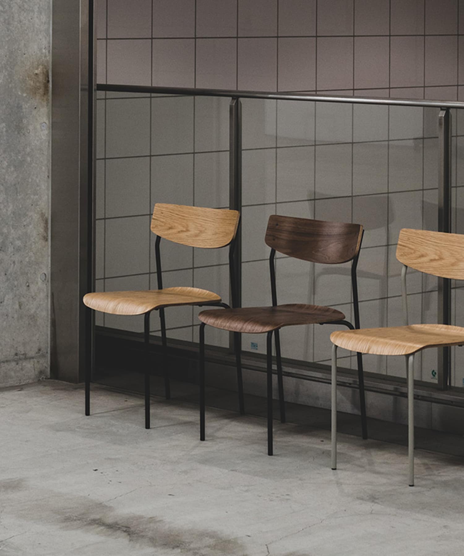 graf　Tsumi Chair walnut×black walnut BK -