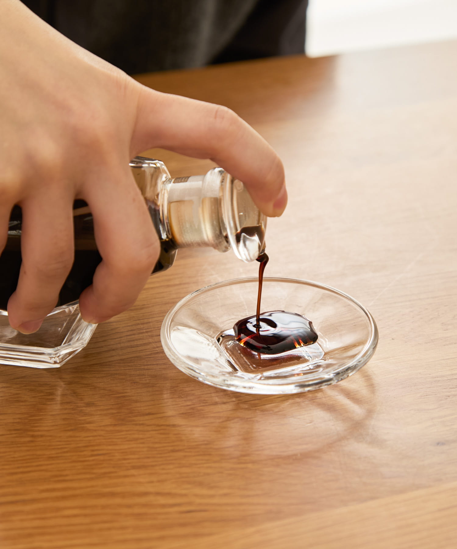 岩澤硝子　江戸前すり口醤油注ぎ 大 Clear 大