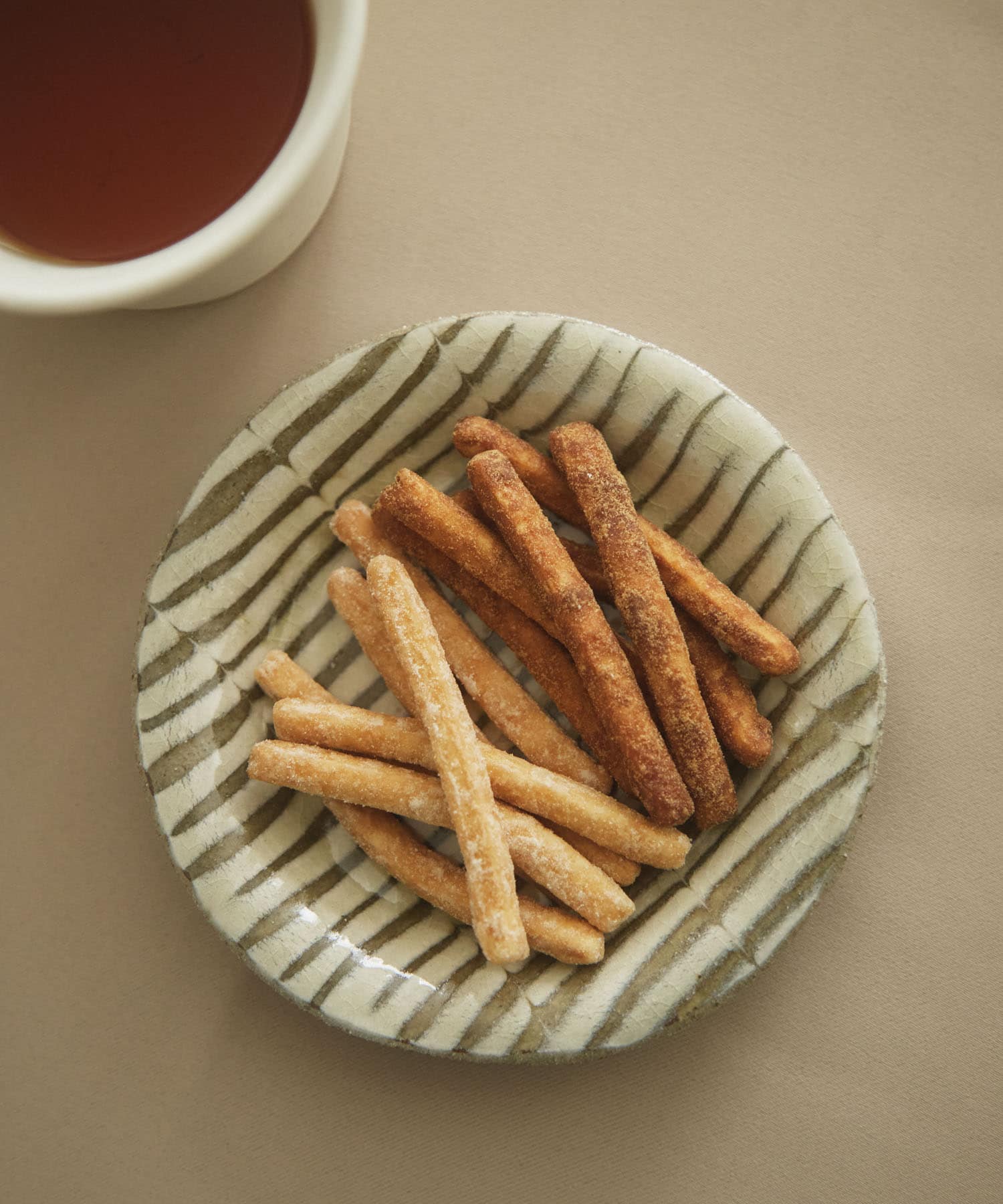 塩幡桃子　4寸プレート フェザーコーム