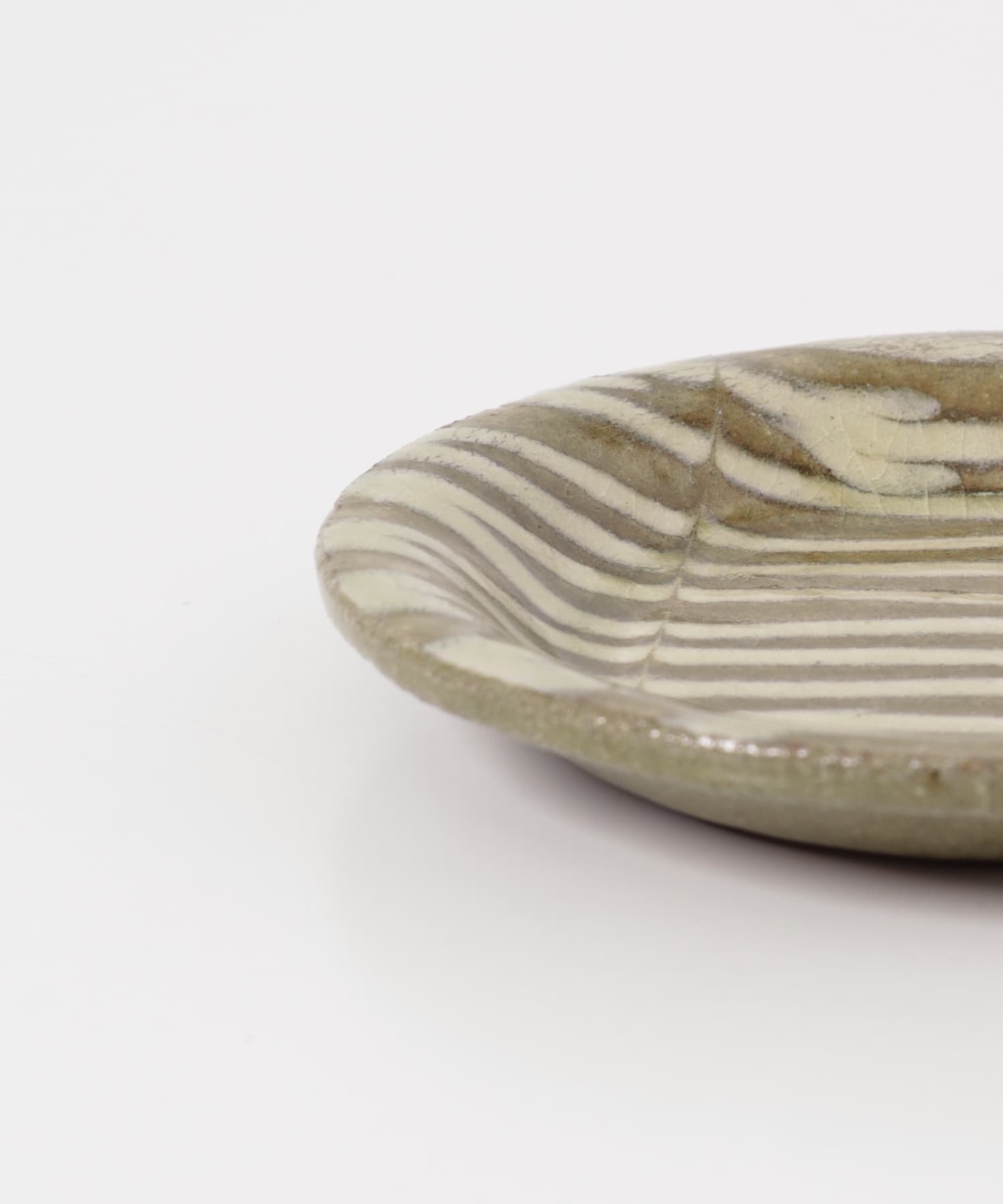 塩幡桃子　4寸プレート フェザーコーム － 4寸