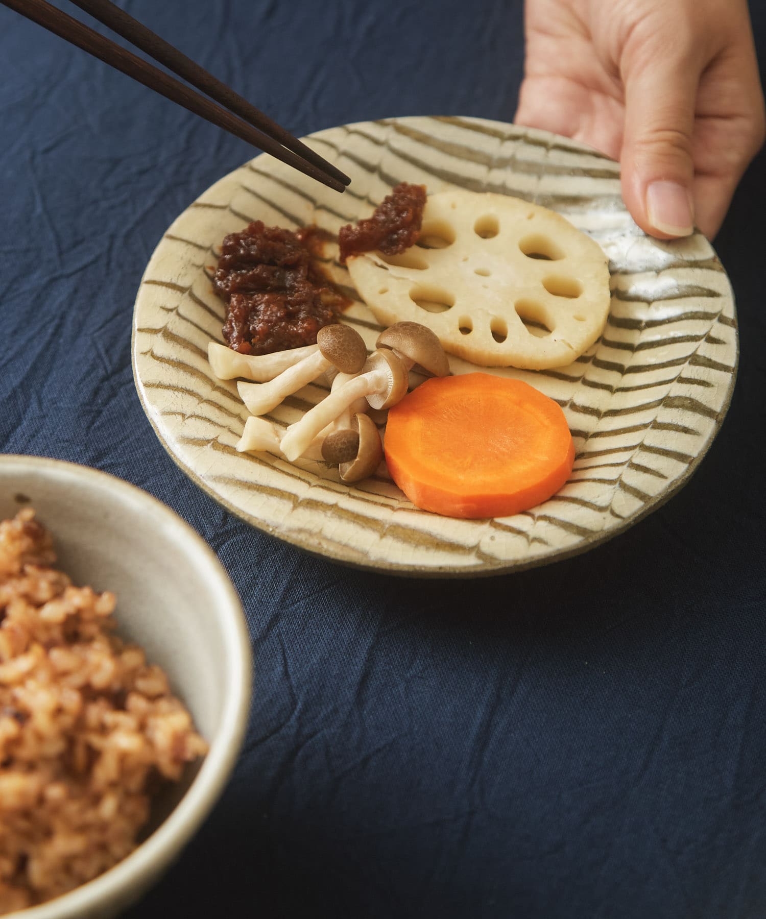 塩幡桃子　5寸プレート フェザーコーム － 5寸