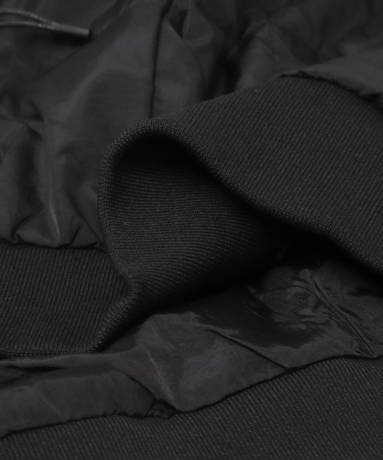 TAION　SC STUDIUM DOWN JACKET Black M