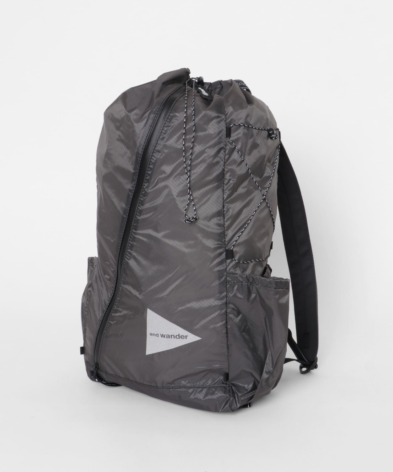 and wander　sil daypack