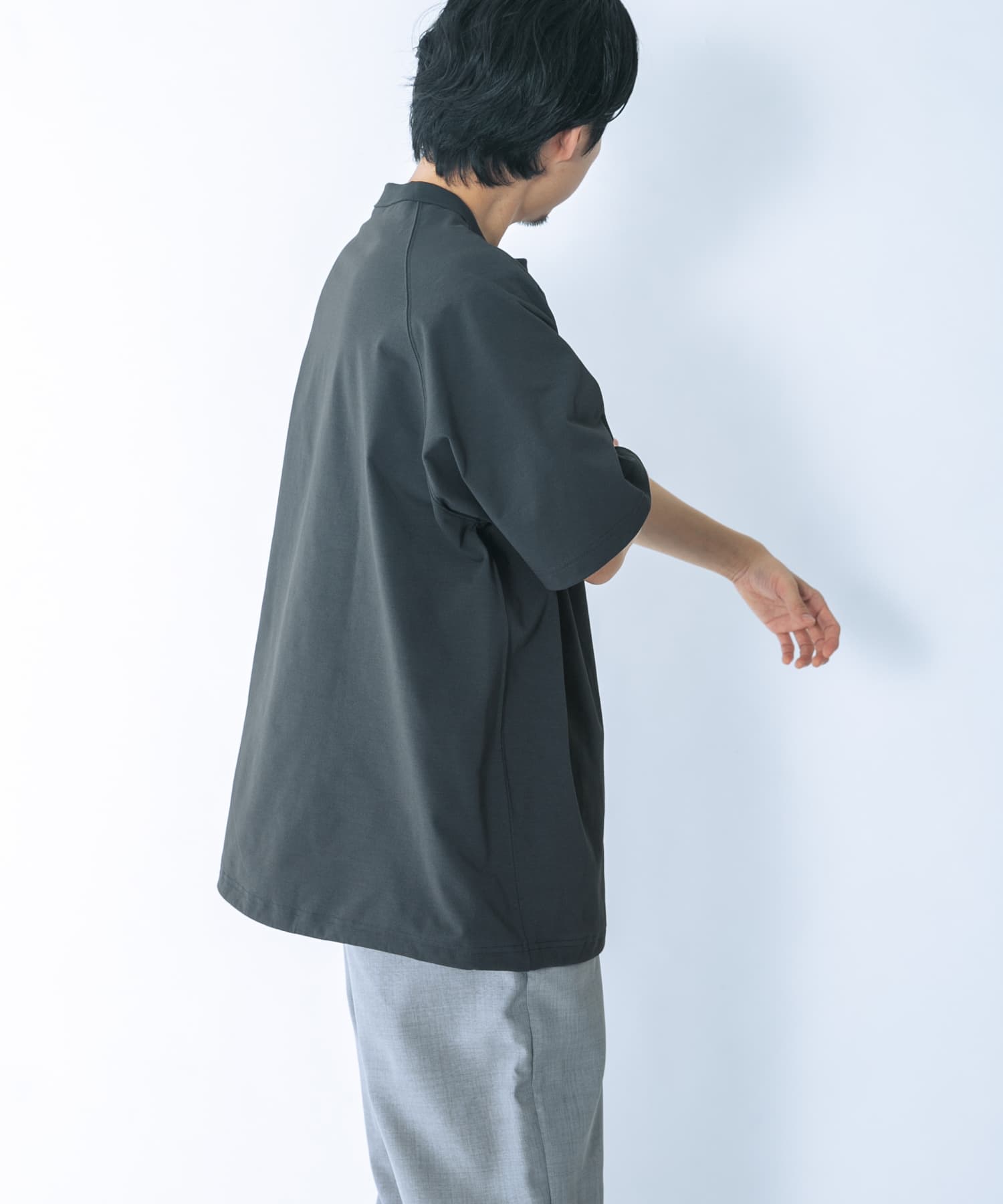 身長 : 172cm サイズ : L