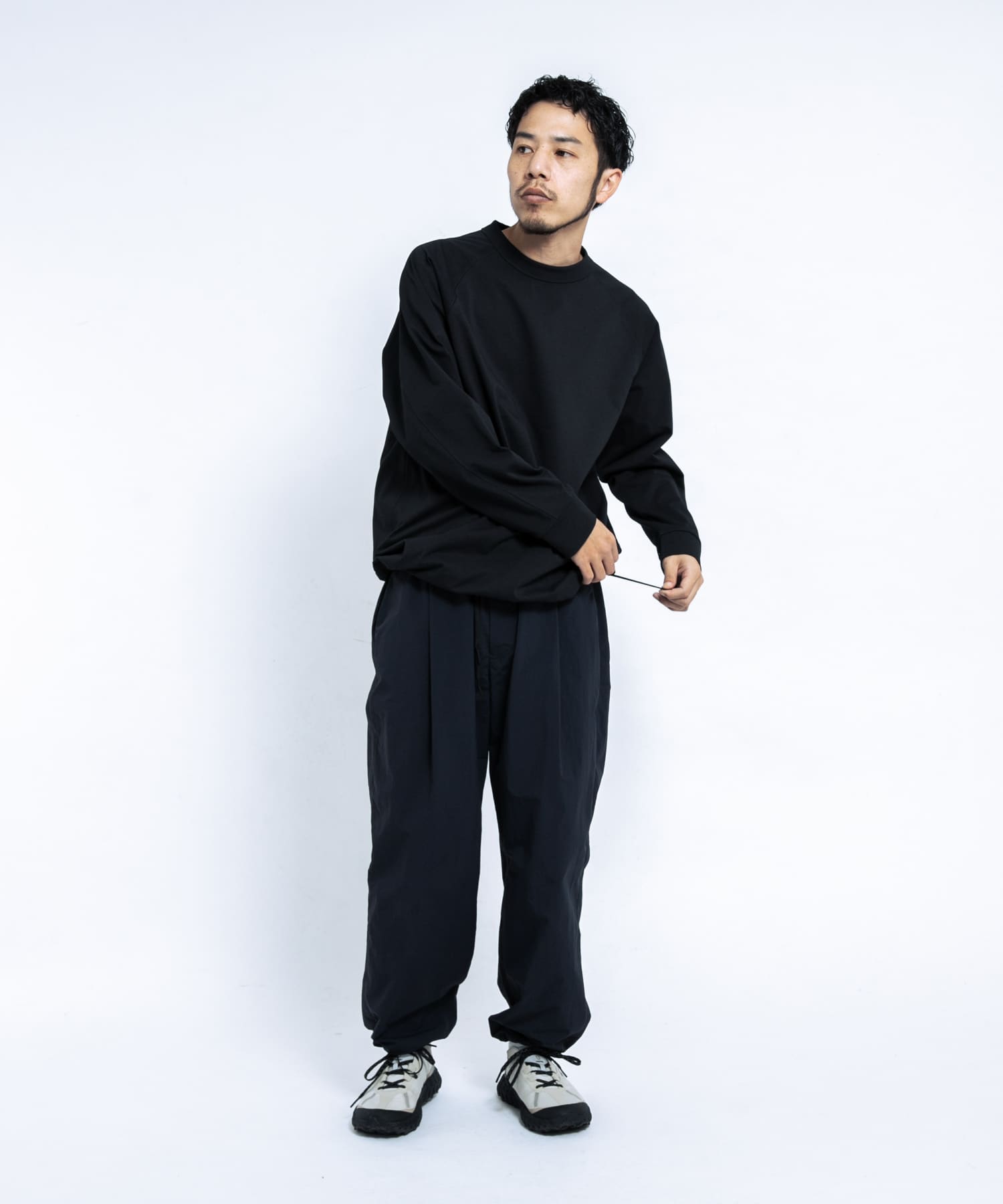 身長 : 179cm サイズ : L