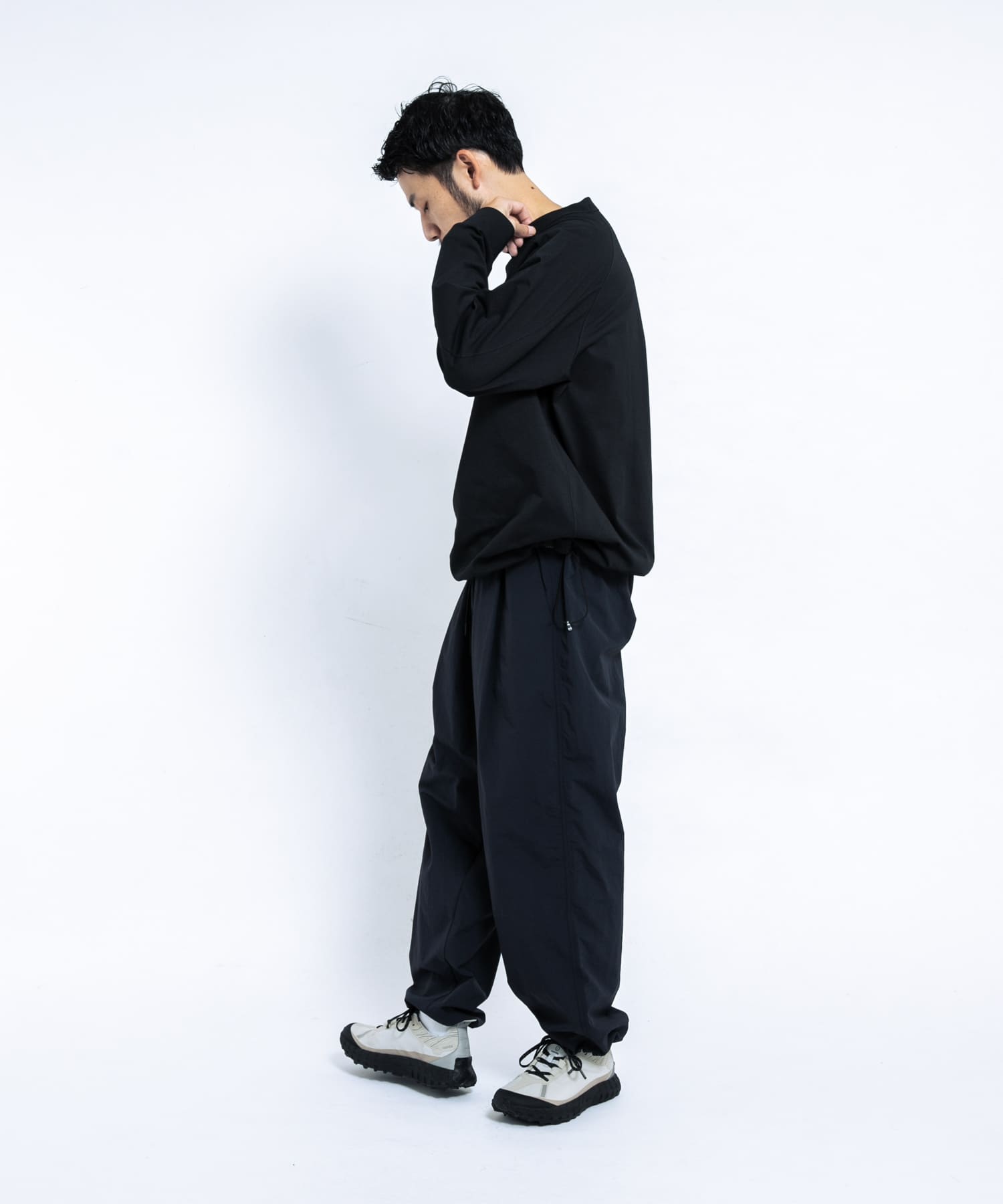 身長 : 179cm サイズ : L