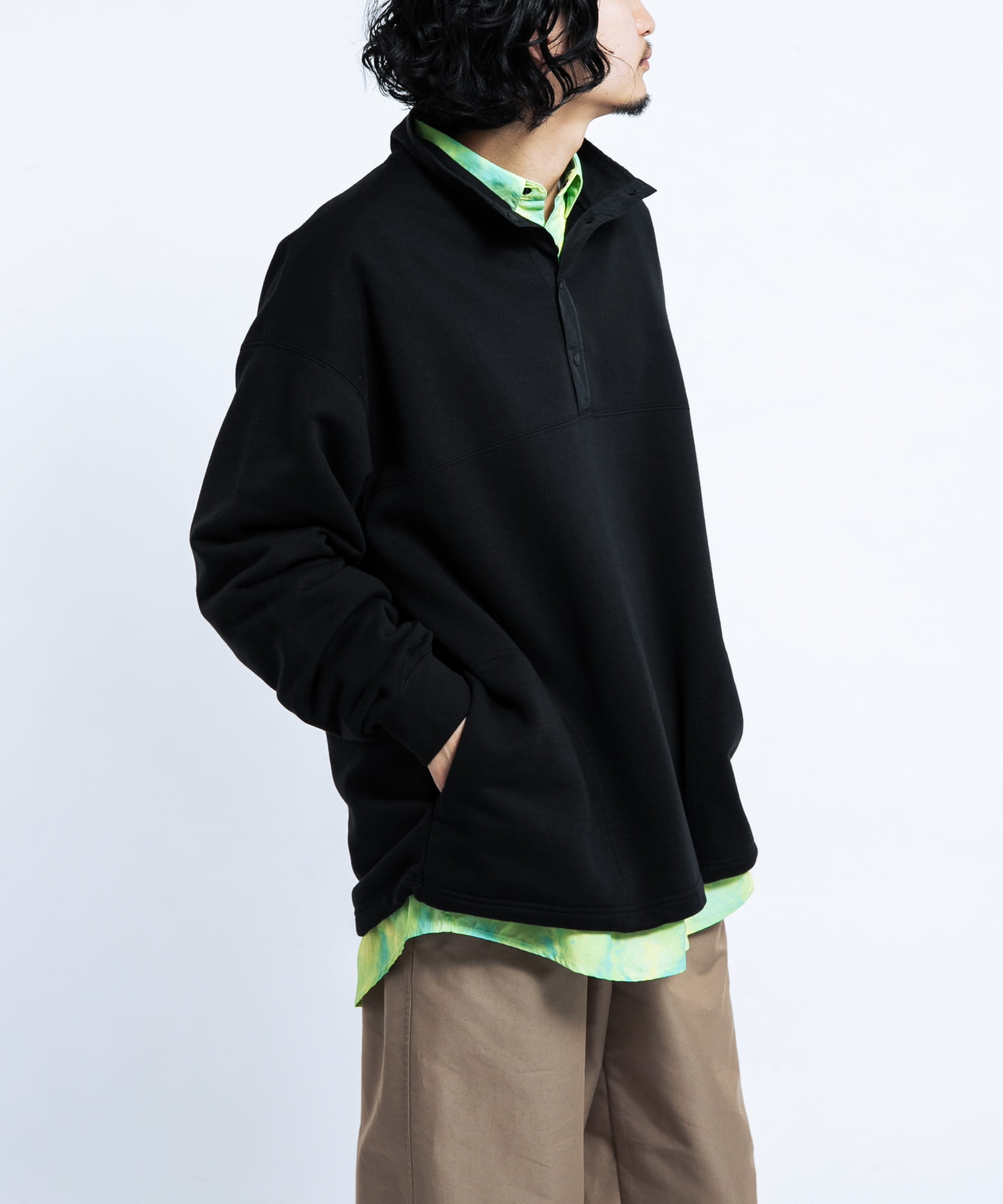 身長 : 172cm サイズ : L